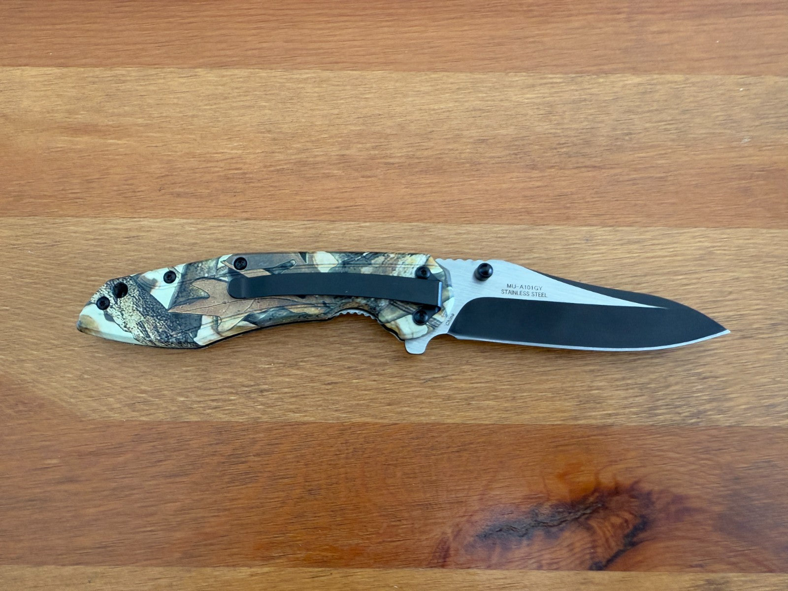 3.5" Steel Blade Master USA Folding Knife Assisted Pocket Clip Camo Handle