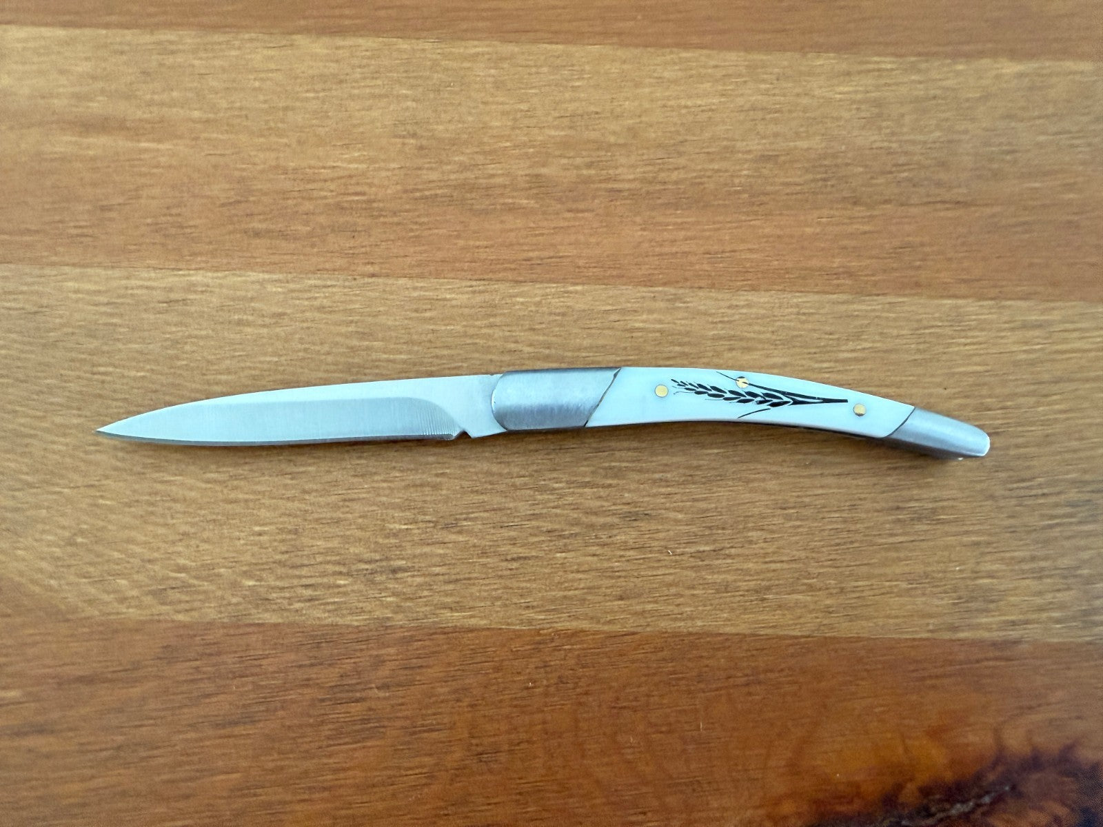 2.76" Stainless Steel Blade Pocket Knife White ABS Spike Design Spanish Made
