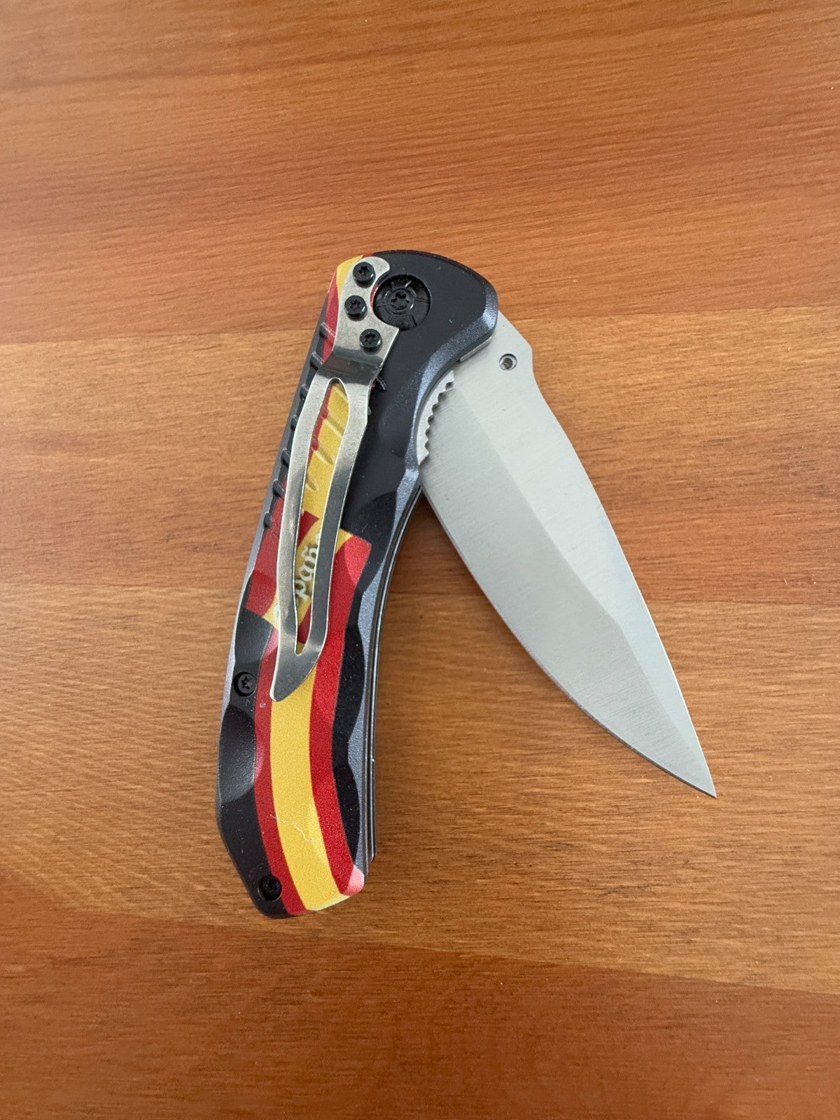 Spring Assisted Folding Knife Spanish Flag Aluminum Handle 7.5 cm (3 in) Blade