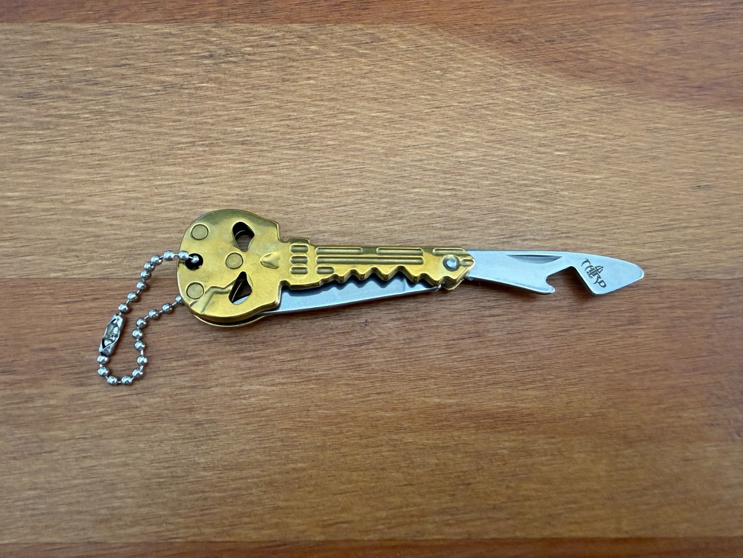 Golden Finish Skull Key Ring Knife 1.8-in Blade With Bottle Opener  From Spain