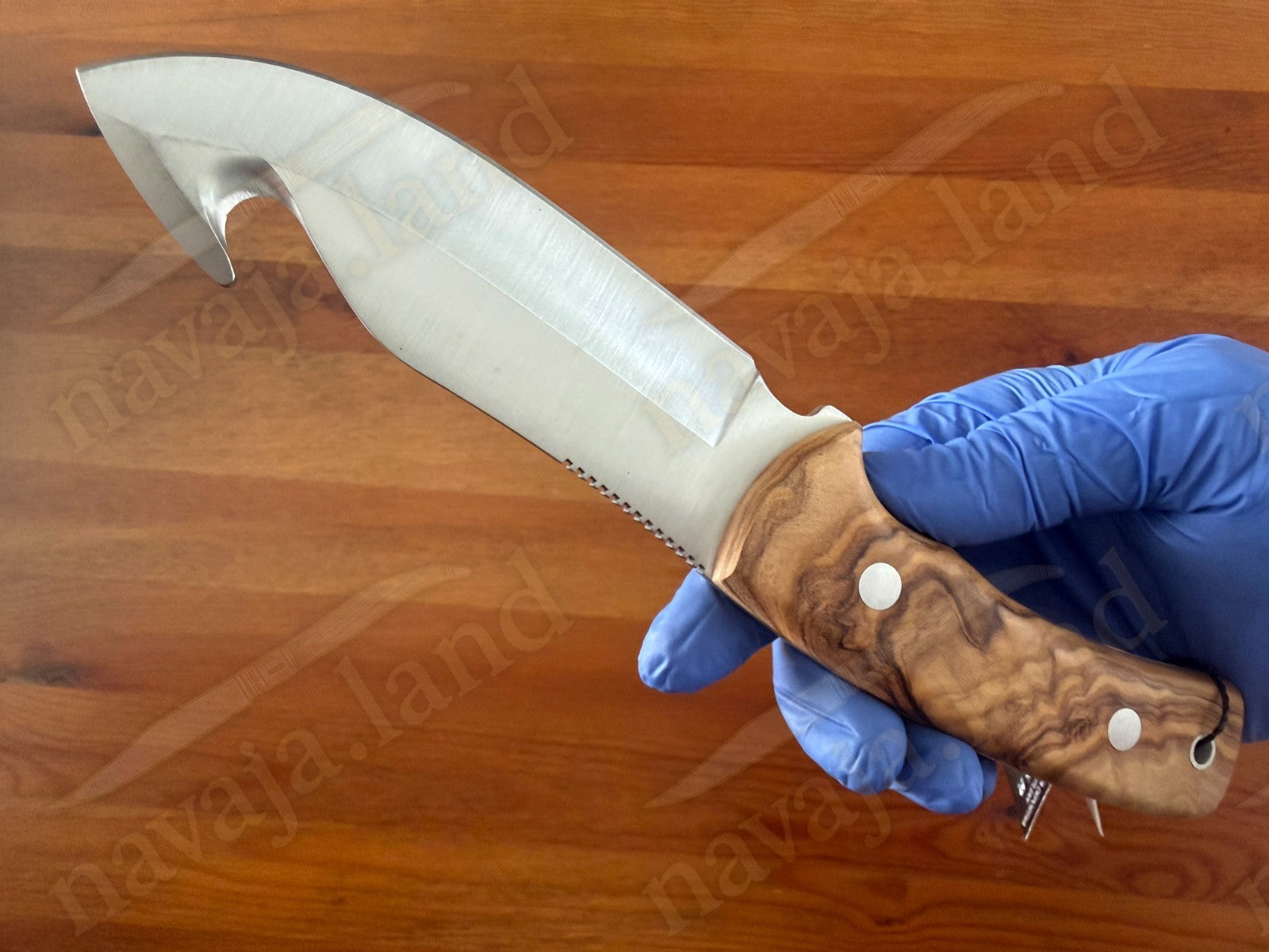 Joker OSO-D Skinning Knife 4.72” MOVA Blade | Olive Wood Handle | Made in Spain