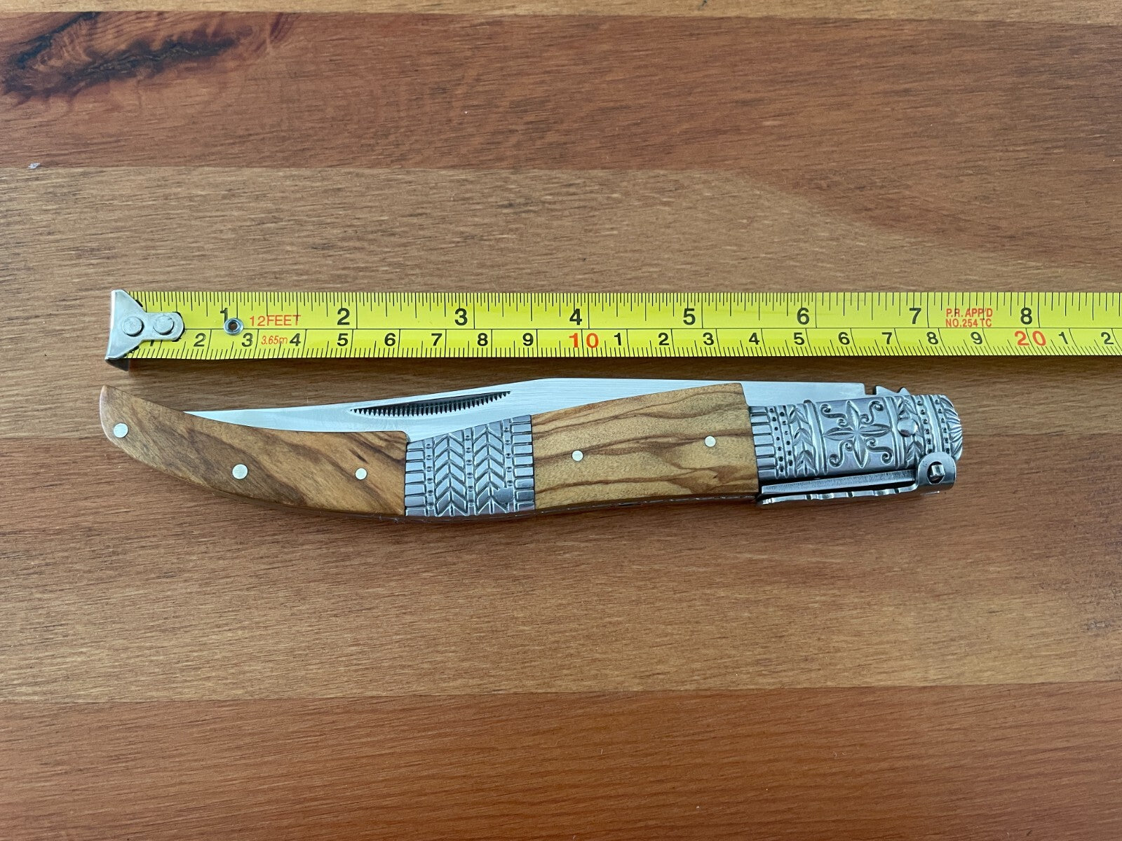 5.9" Arabian Style Navaja with Ratchet Pocket Knife Olive Wood & Steel Handle