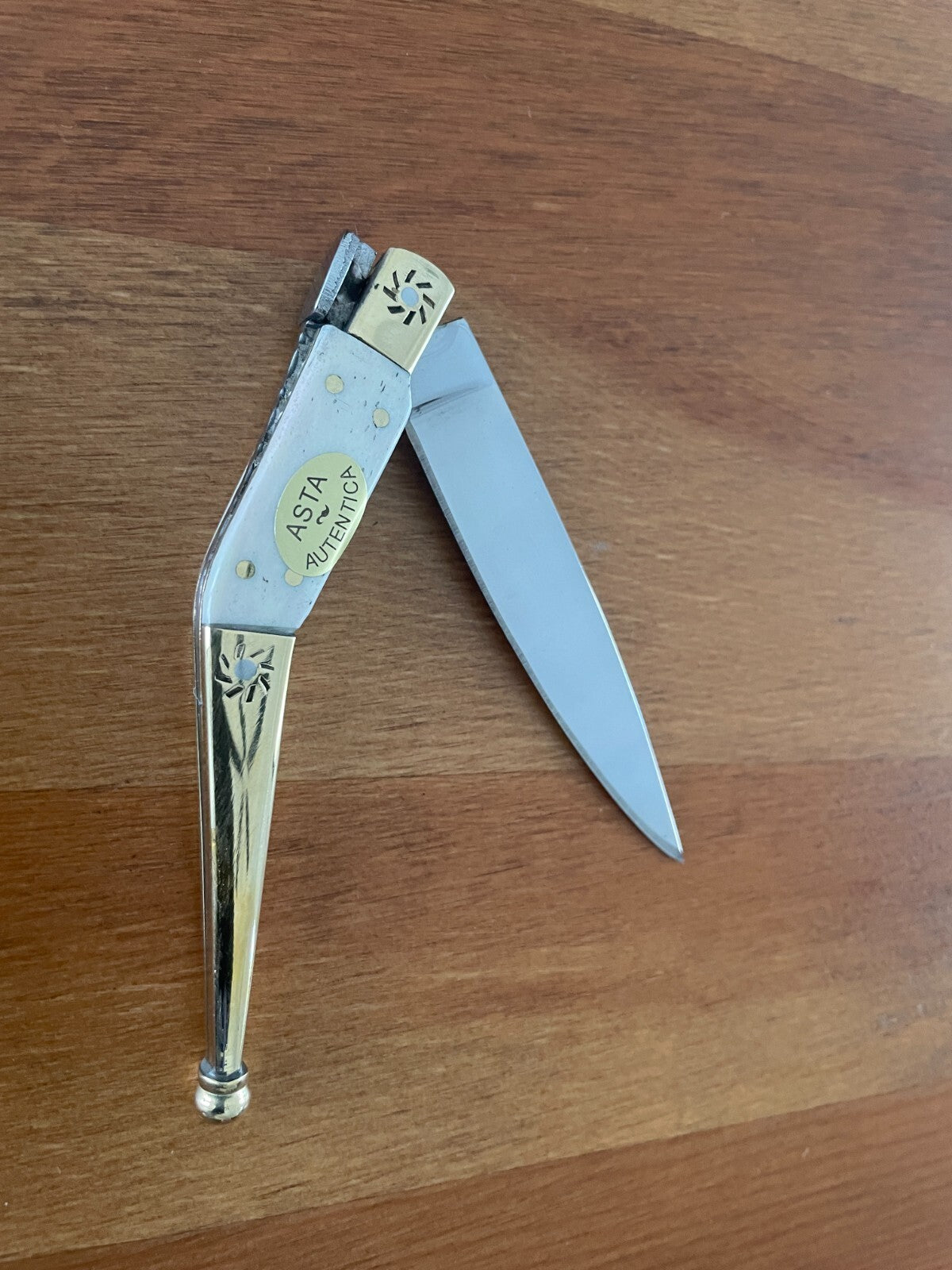 3.22" Spanish Catalan Navaja Folding Knife With Brass Bolsters Bone Scales