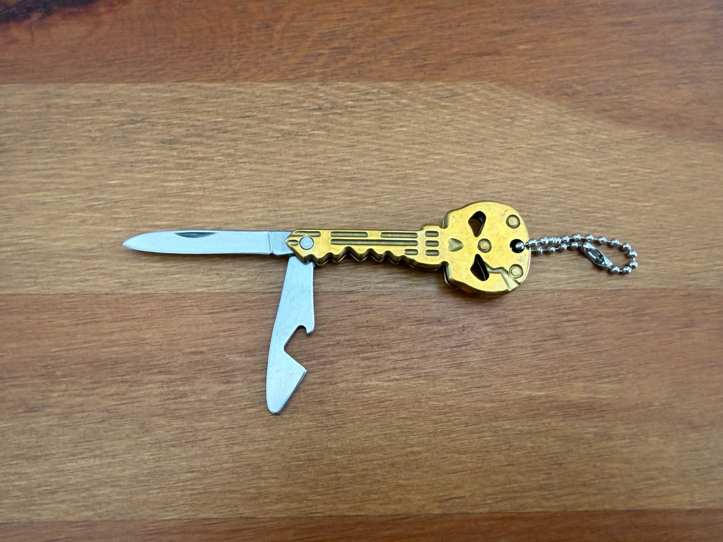 Golden Finish Skull Key Ring Knife 1.8-in Blade With Bottle Opener  From Spain