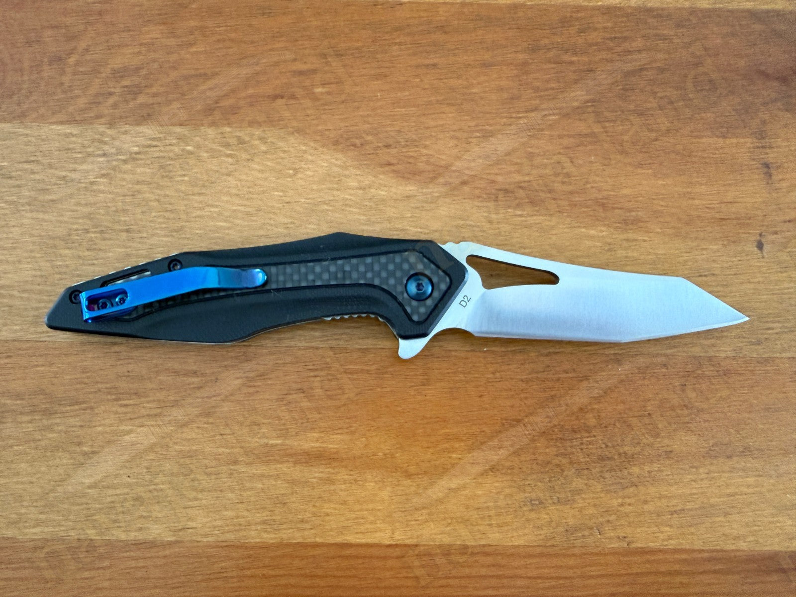 Folding Knife Carbon Fiber & G10 Handle - D2 Steel - 3.1" Blade Presentation Box