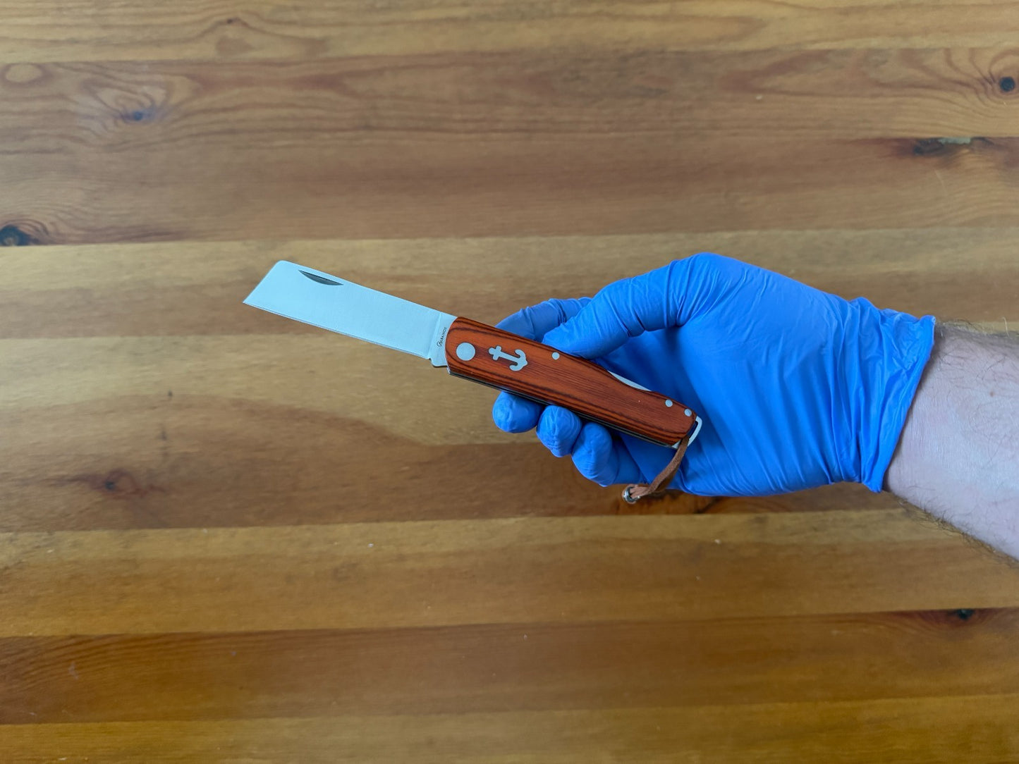 2.95" Cut Tip Navaja Pocket Knife Sailor / Marinera Red Wood Handle Lockback