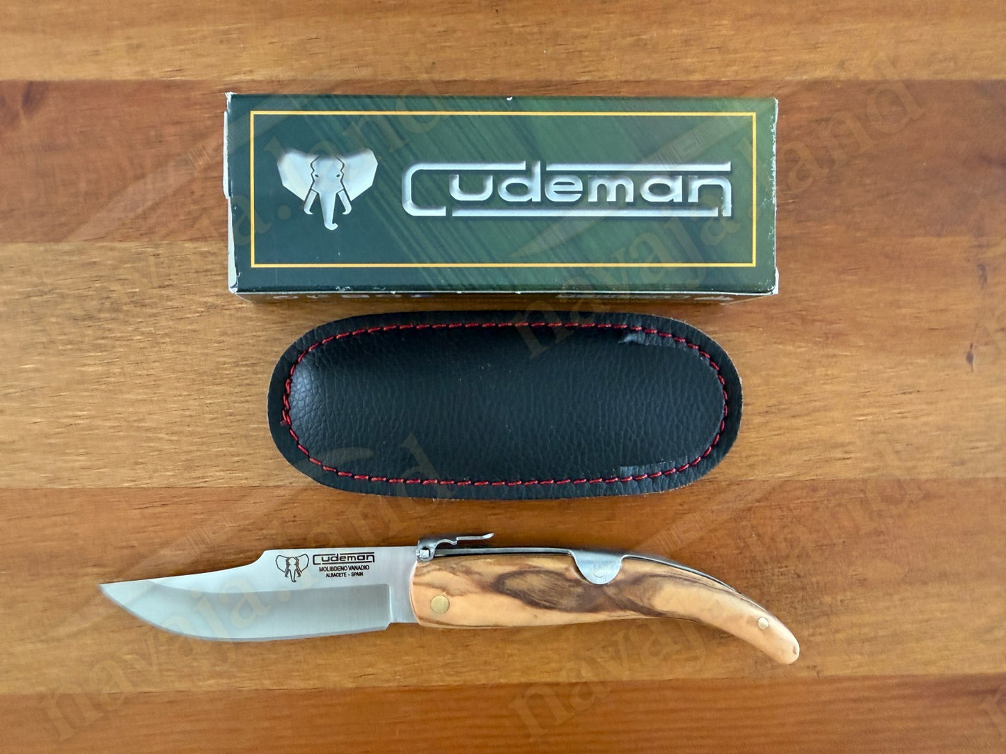 Cudeman Albaceteña 380-L Folding Knife – Olive Wood Handle | Molybdenum Vanadium