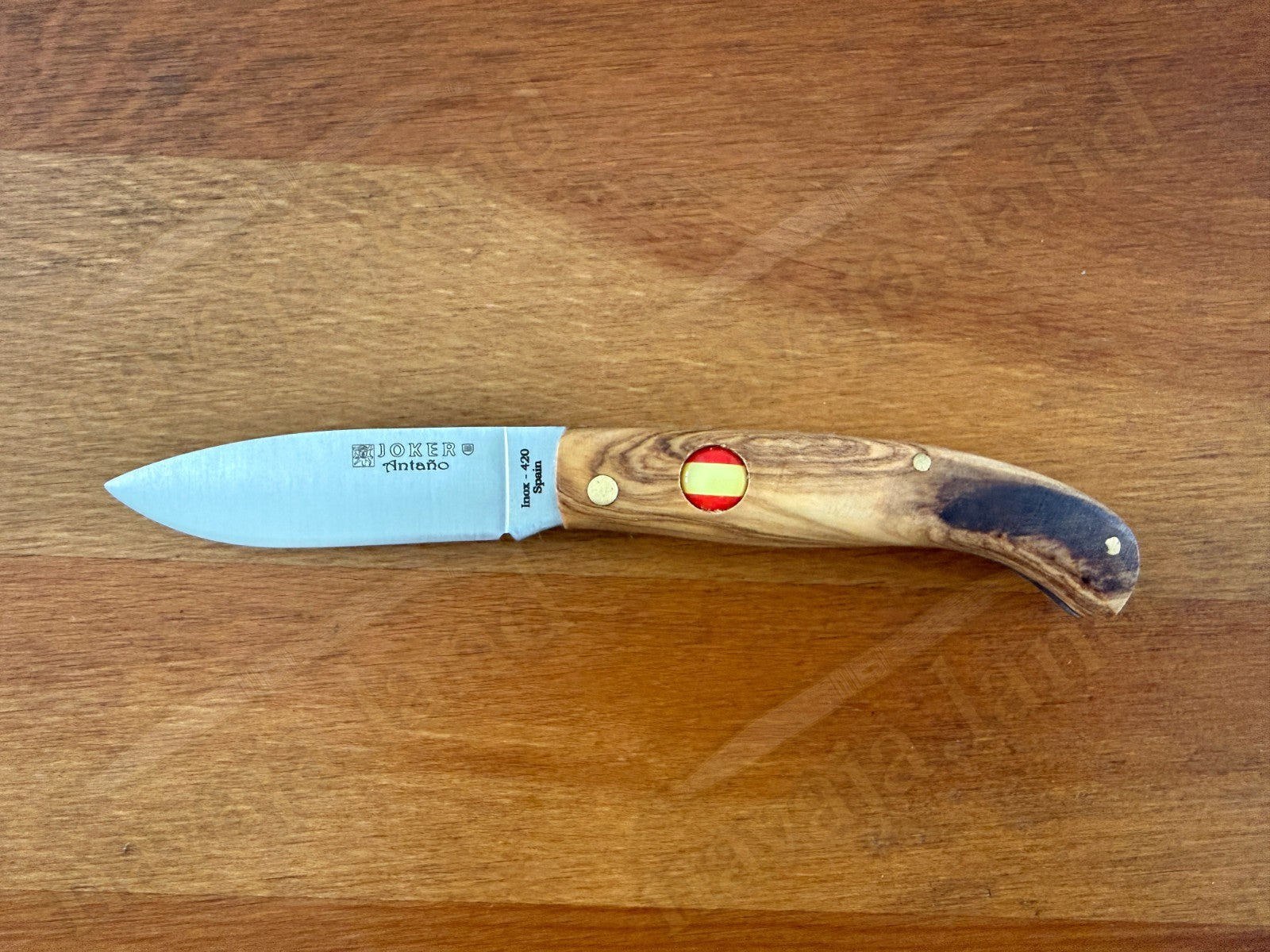 2.75” Joker Antaño Camping Folding Knife (Olive Wood Handle - Spanish Flag)