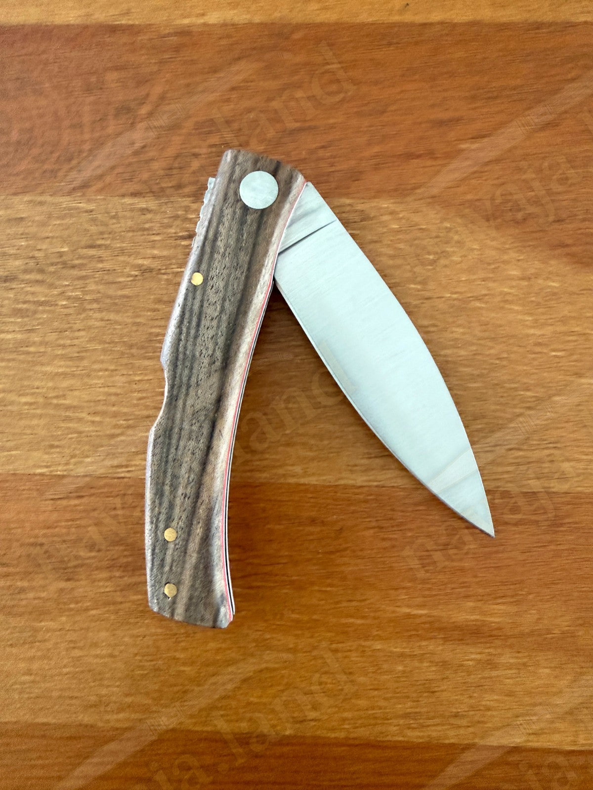 Joker BECADA Knife – 3.15” Sandvik 14C28N Blade | Walnut Handle | Red Liners