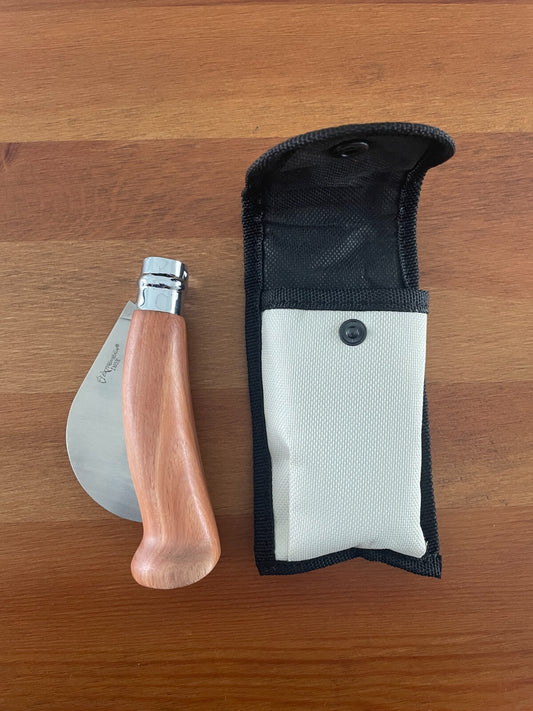 3.3" Hawkbill Tranchete Pocket Knife Extremeña Wood Handle Girolock and Sheath