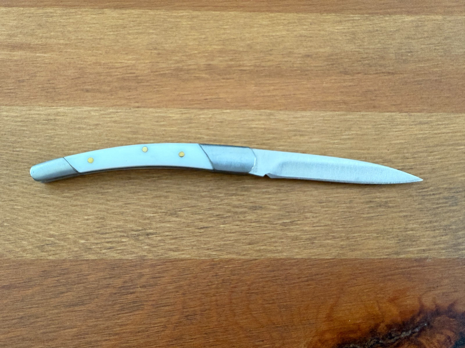 2.76" Stainless Steel Blade Pocket Knife White ABS Heart Design Spanish Made