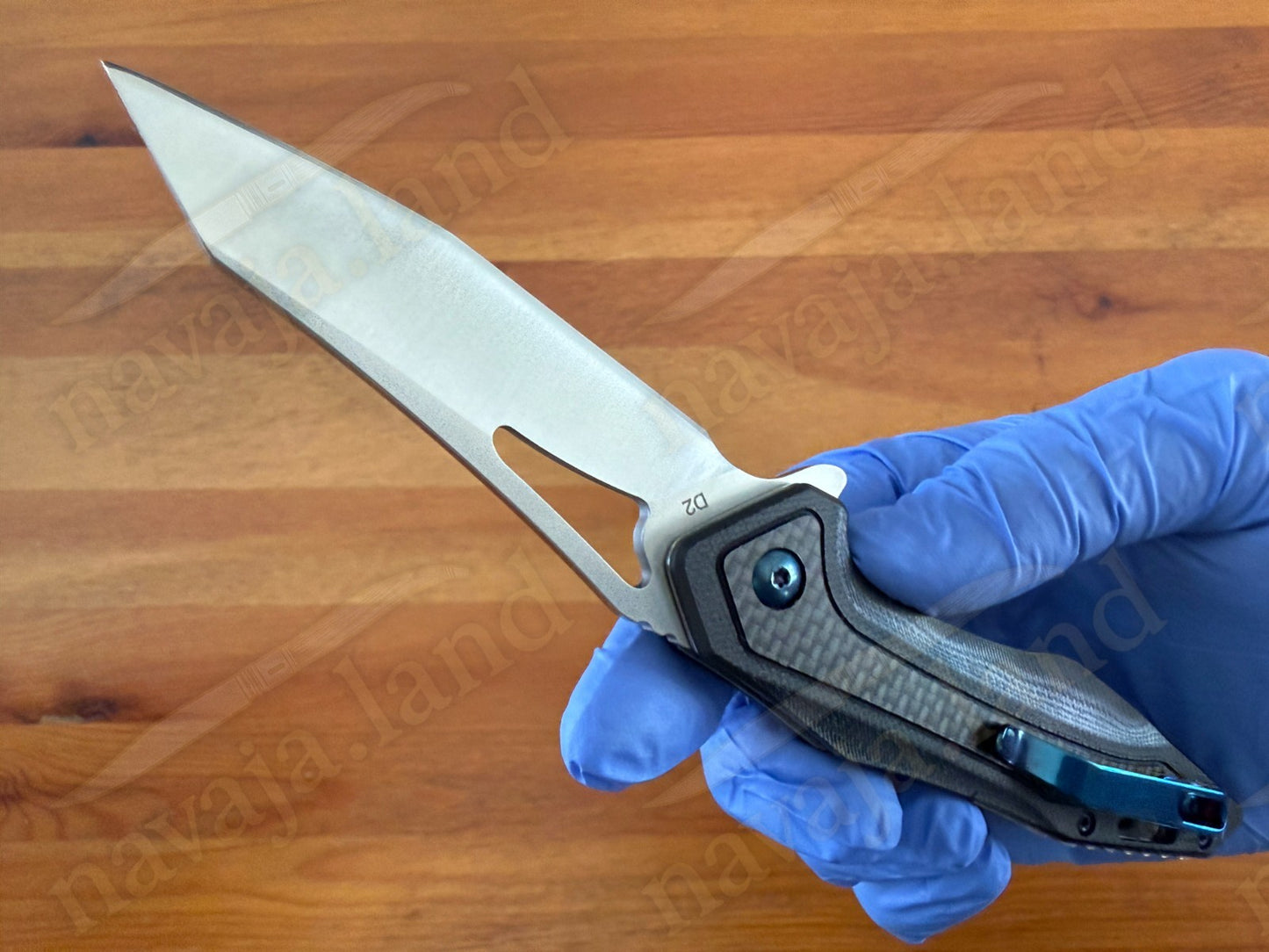 Folding Knife Carbon Fiber & G10 Handle - D2 Steel - 3.1" Blade Presentation Box