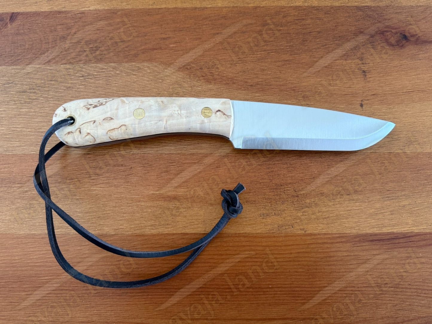 Joker Montañero Fixed Knife 4.3" Sandvik 14C28N Steel Curly Birch Handle Spain