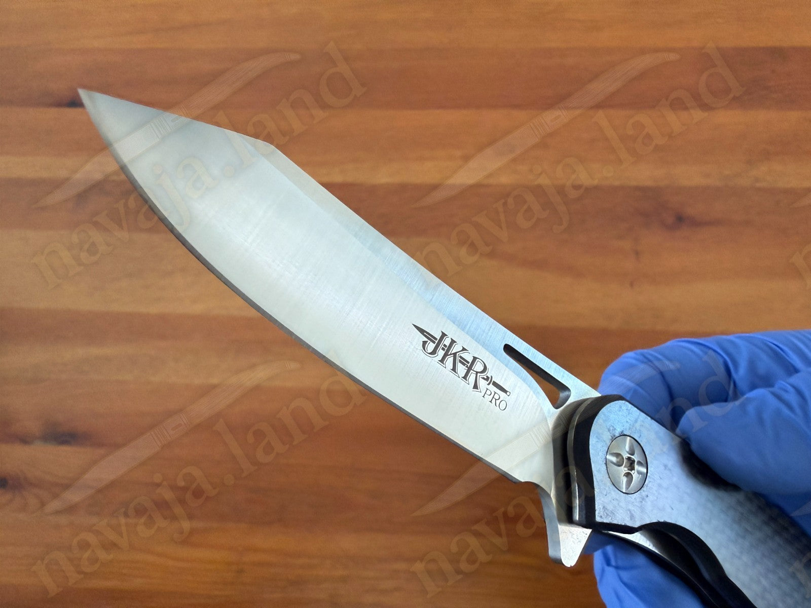 Folding Knife Carbon Fiber & G10 Handle - D2 Steel - 3.5" Blade Presentation Box