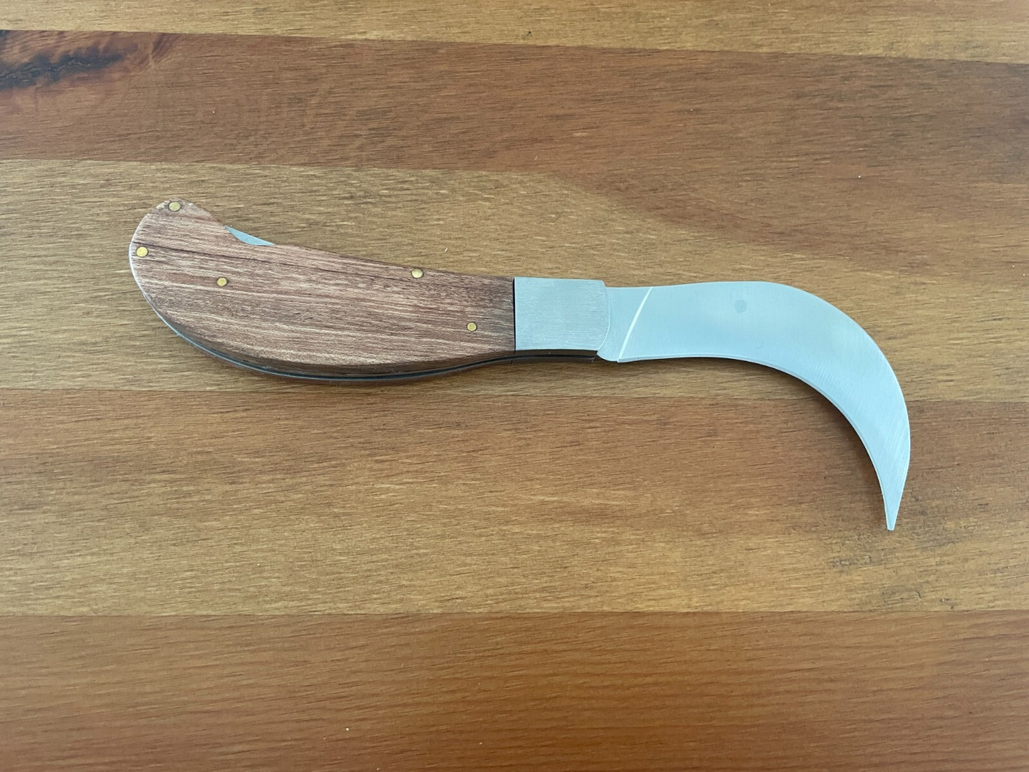 3.14" Hawkbill Tranchete Pocket Knife Wood Handle with Lockback From Spain