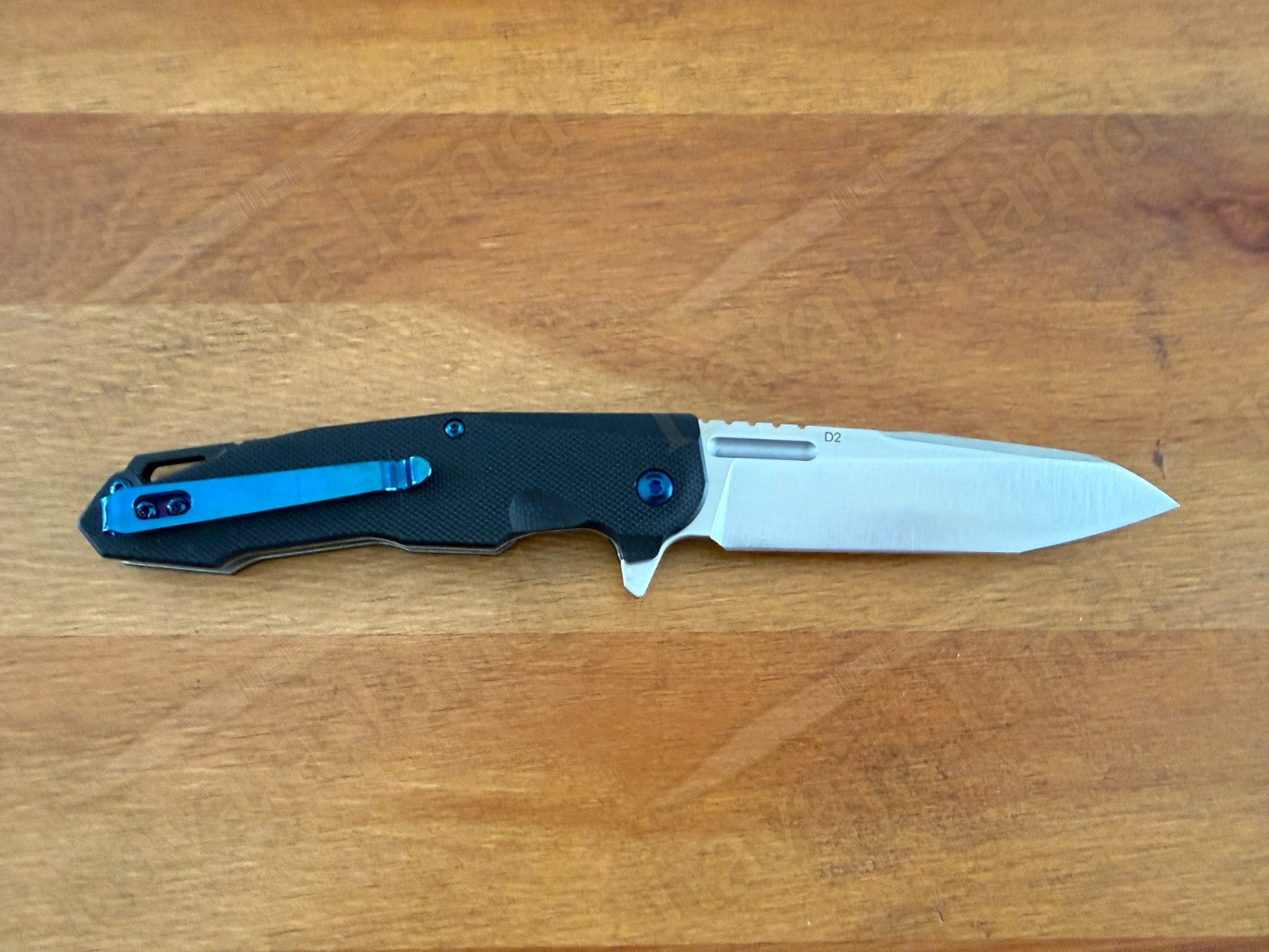 Folding Knife Carbon Fiber & G10 Handle - D2 Steel - 3.5" Blade Presentation Box