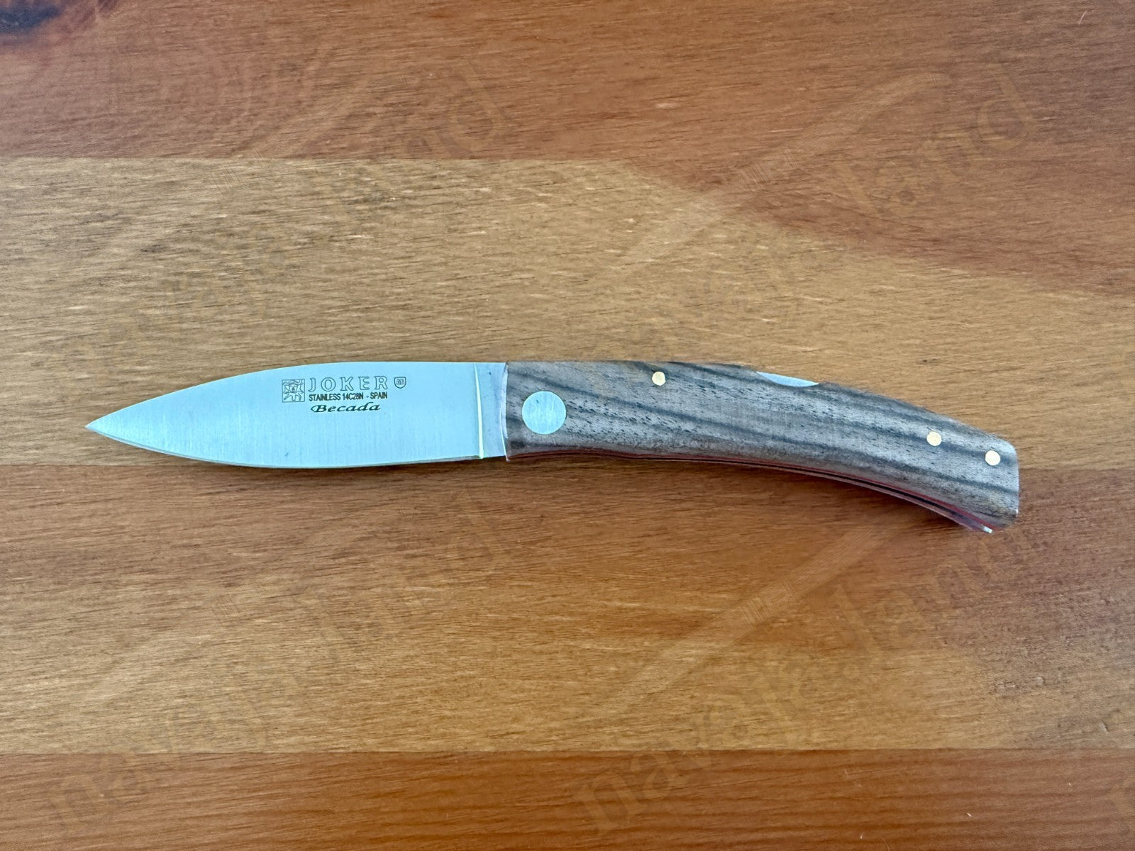 Joker BECADA Knife – 3.15” Sandvik 14C28N Blade | Walnut Handle | Red Liners