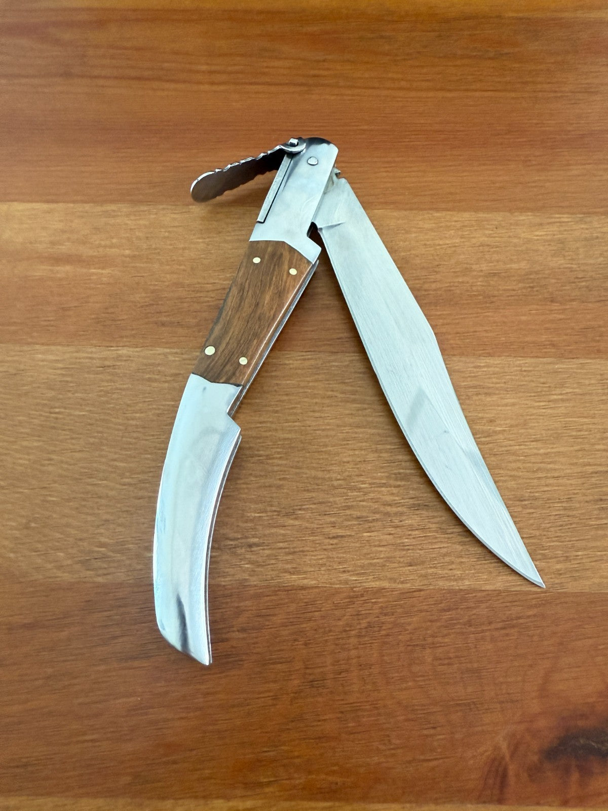 5.1" Arabian Style Navaja with Ratchet Pocket Knife Olive Wood and Steel Handle