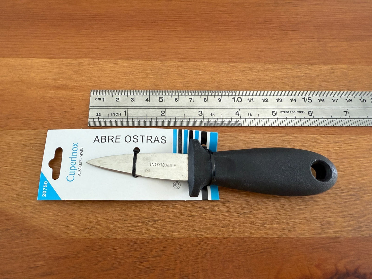 Oyster Shucking Kitchen Knife 2.5" Stainless Steel Blade Made in Spain