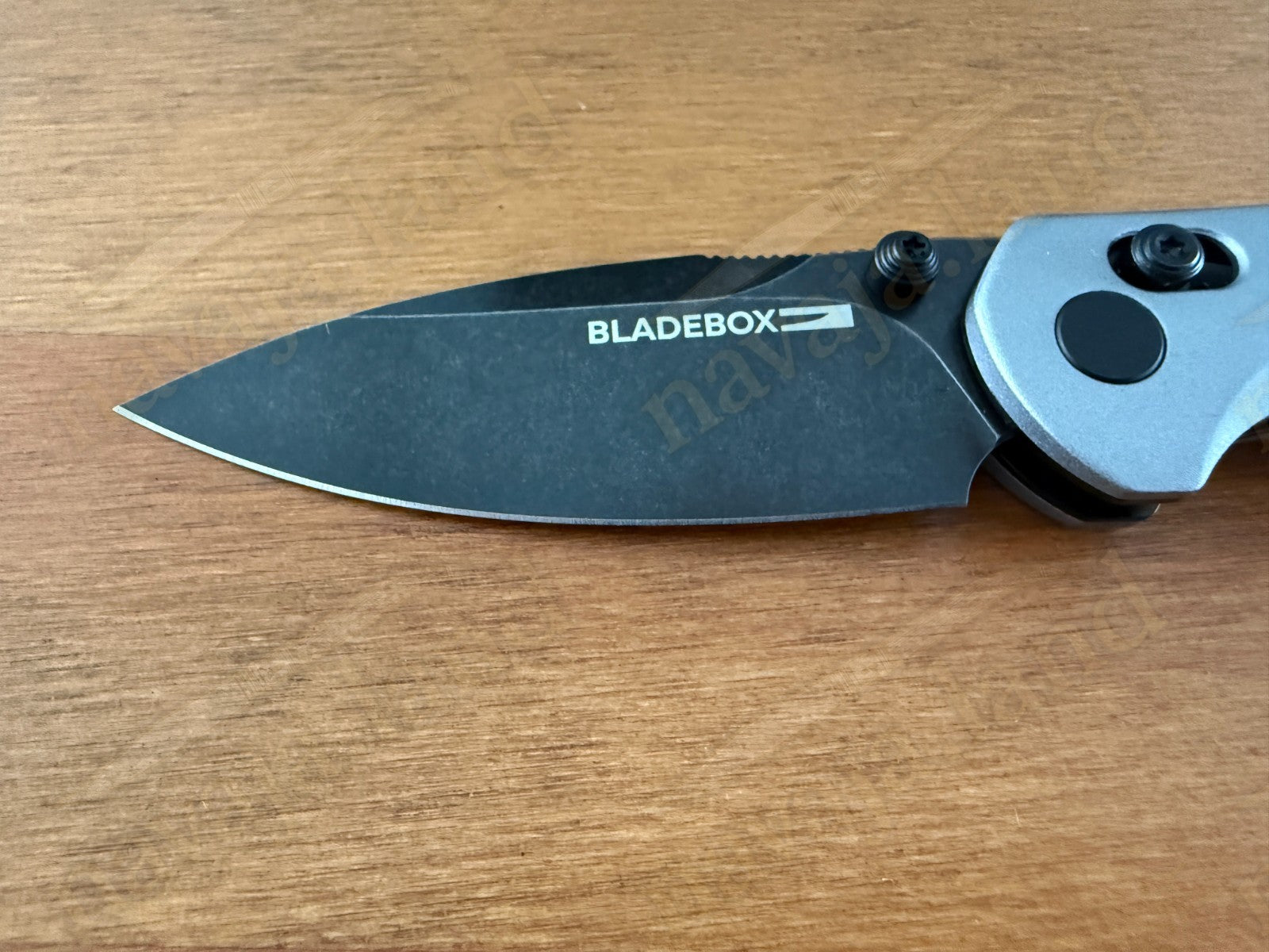 Lone Wolf Folding Pocket Knife 3” D2 Steel Blade Axis Lock Aluminum Alloy Handle