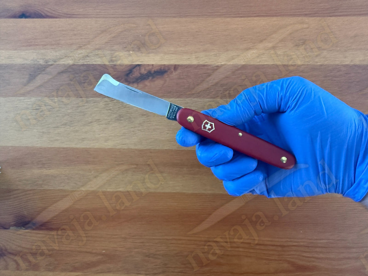 Victorinox Budding Knife 2.2" Steel Blade Nylon Handle Bark Lifter Swiss Made