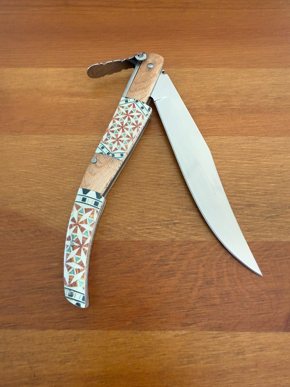 5" Arabian Style Spanish Navaja with Ratchet Pocket Knife Maple Wood Handle