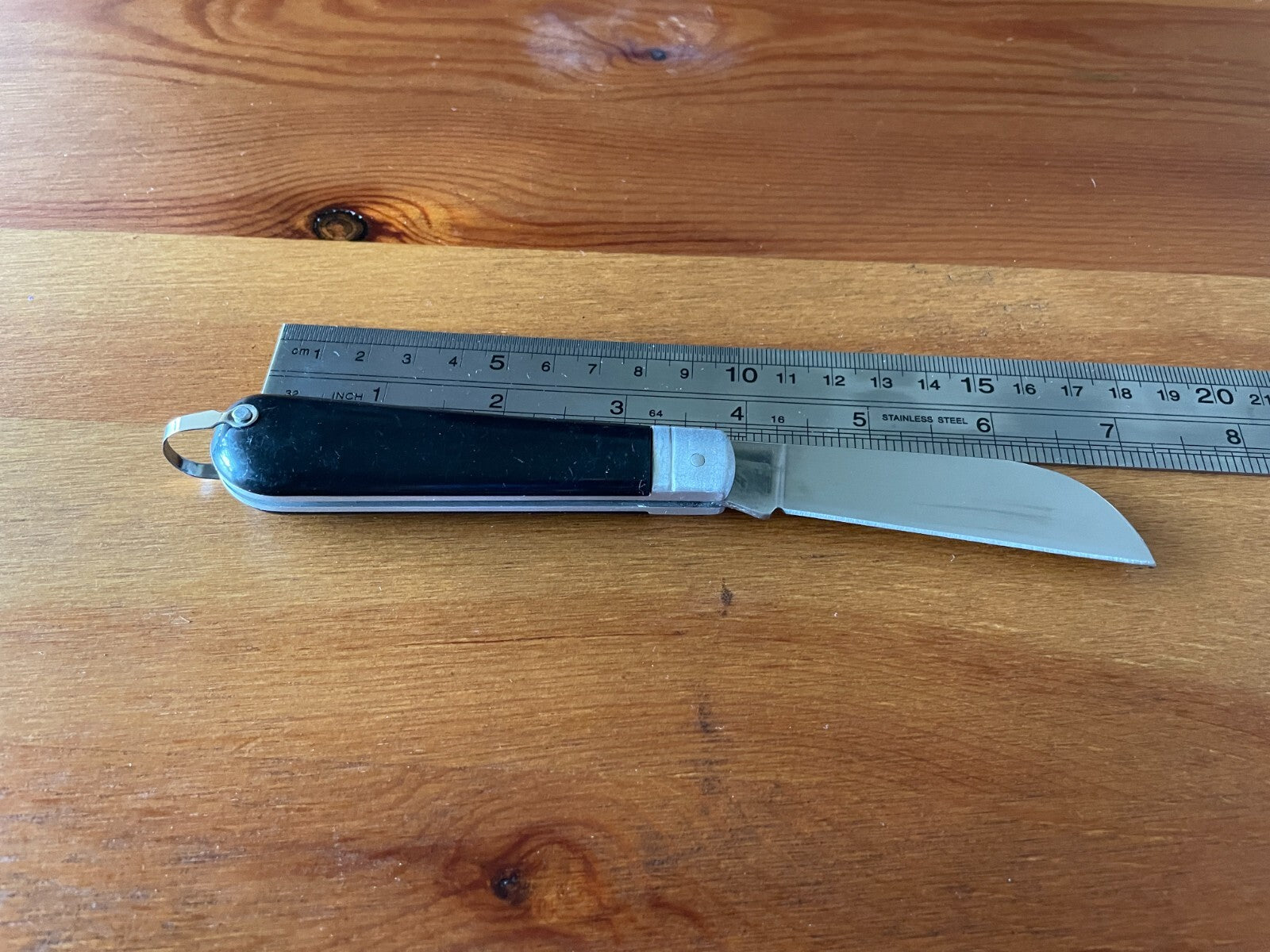 3.14" Sailor Pocket Knife Parrot Tip Plastic Handle Ships from USA Made in Spain