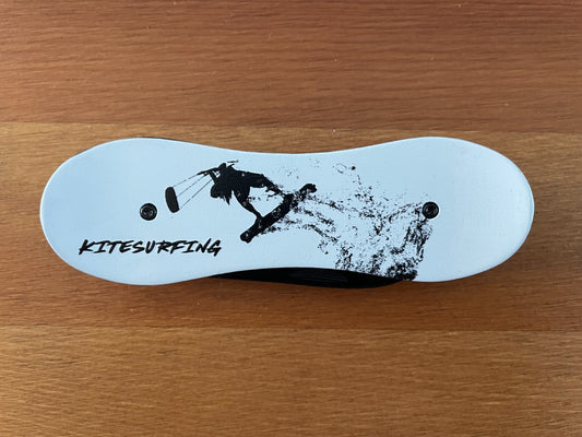 3.14 in. 420 Steel Navaja Kitesurfing Pocket Knife Bottle Opener Liner Lock