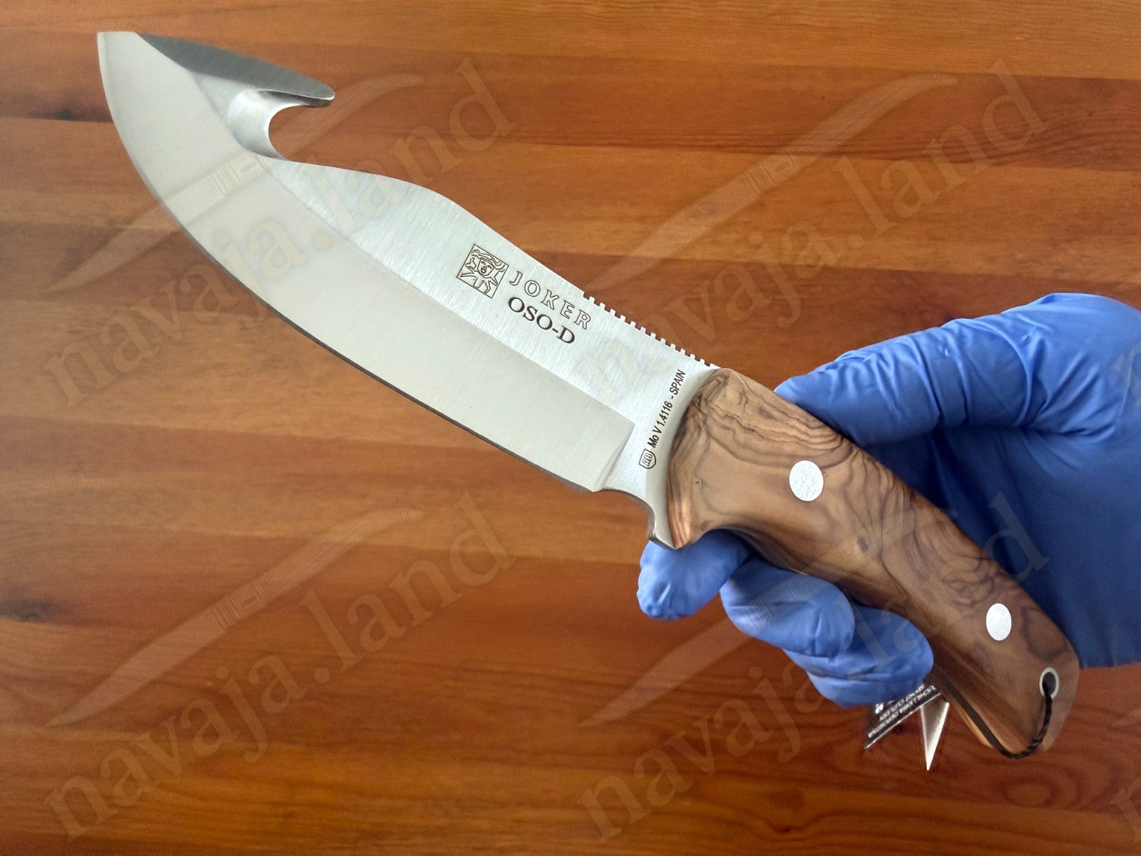 Joker OSO-D Skinning Knife 4.72” MOVA Blade | Olive Wood Handle | Made in Spain