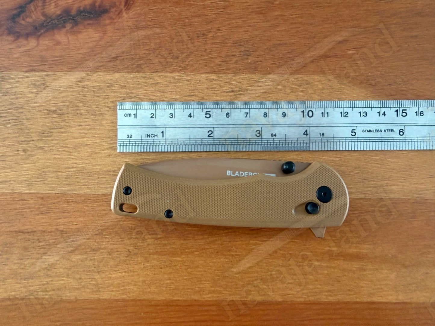 The SANDMAN Folding Pocket Knife 3.2” D2 Steel Blade Tuscan Tan G10 Handle