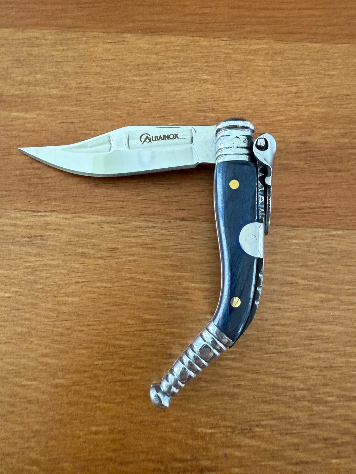 2" Blade Spanish Navaja Sevillana Pocket Knife Blue Wood Scales with Ratchet