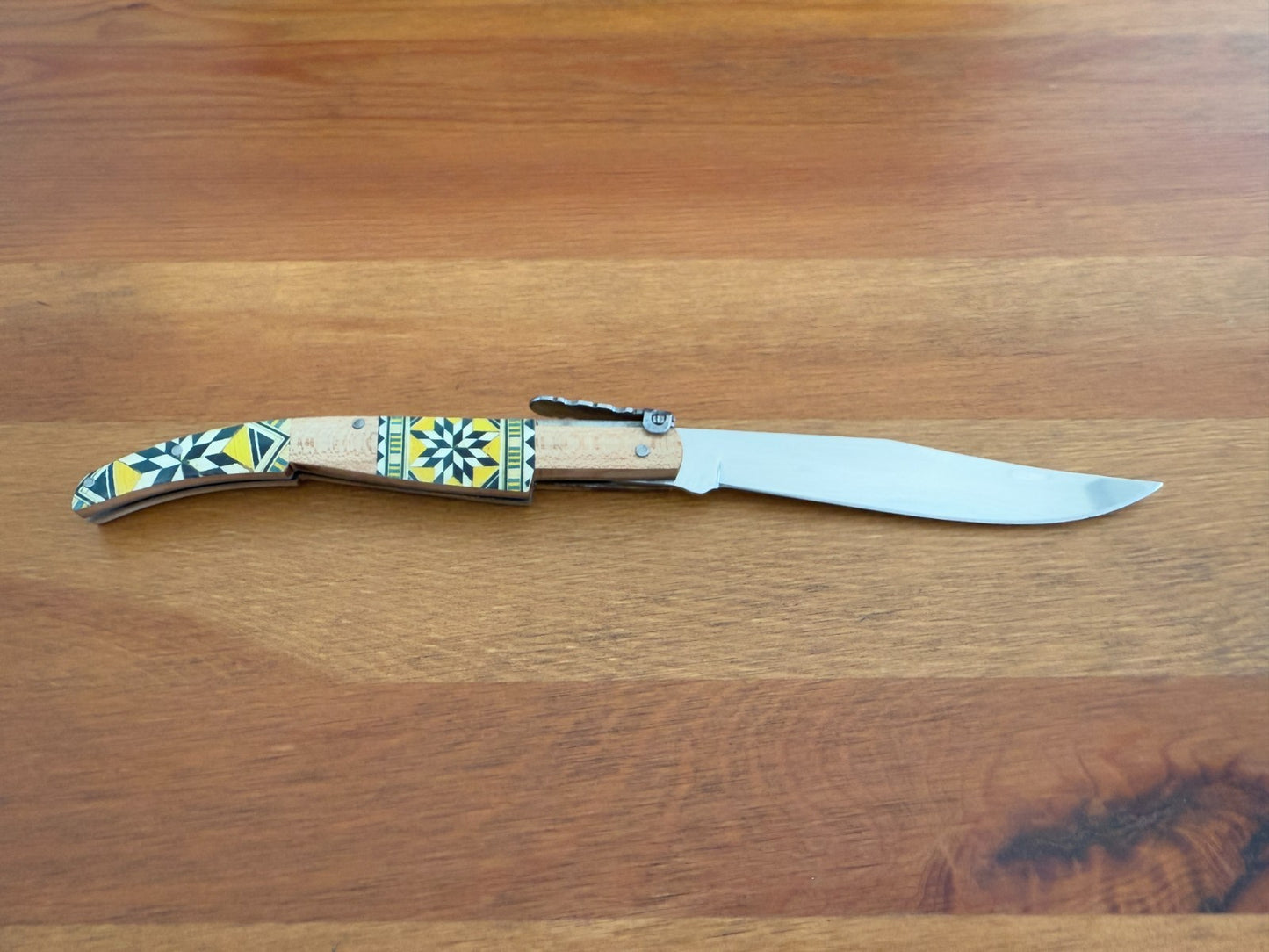 4.3" Arabian Style Spanish Navaja with Ratchet Pocket Knife Maple Wood Handle