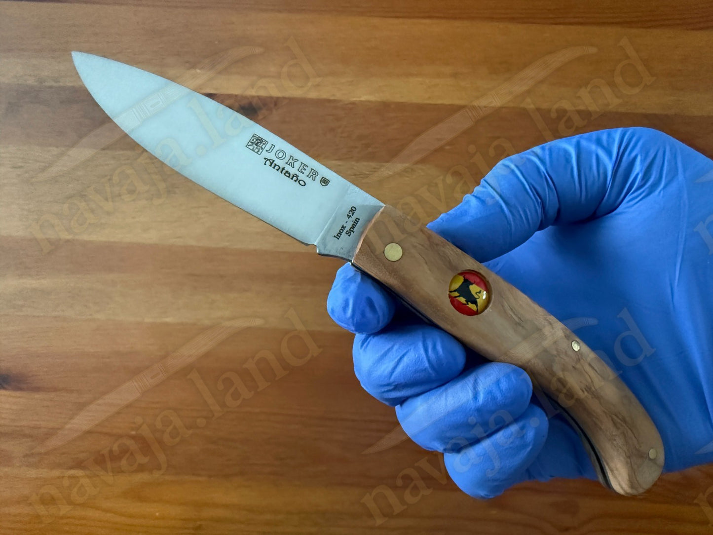 3.14” Joker Antaño Camping Folding Knife (Olive Wood Handle - Spanish Flag)