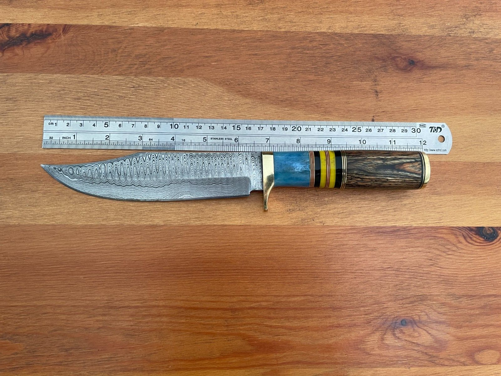 6.6 in. Handmade Damascus Steel Hunting Knife Leather Sheath Included