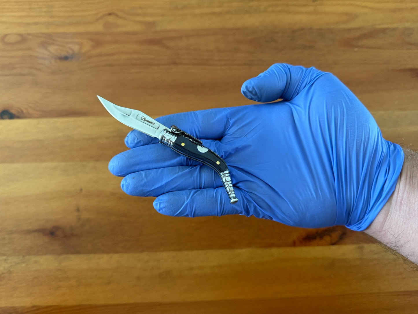 2" Blade Spanish Navaja Sevillana Pocket Knife Blue Wood Scales with Ratchet