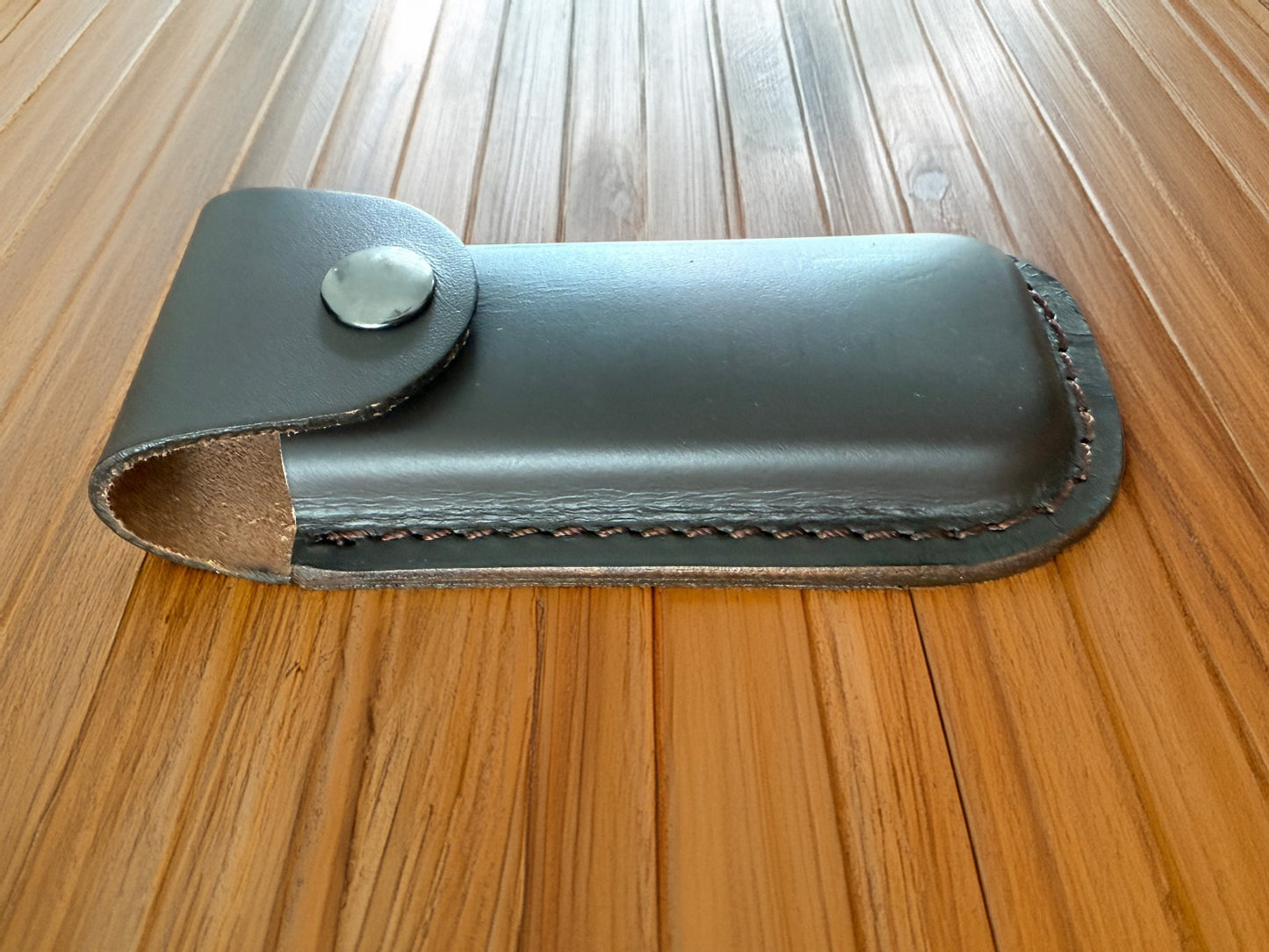 Leather Sheath for Folding Knives 4 x 11.5 cm (1.6 x 4.5 in) Belt Pouch Knife