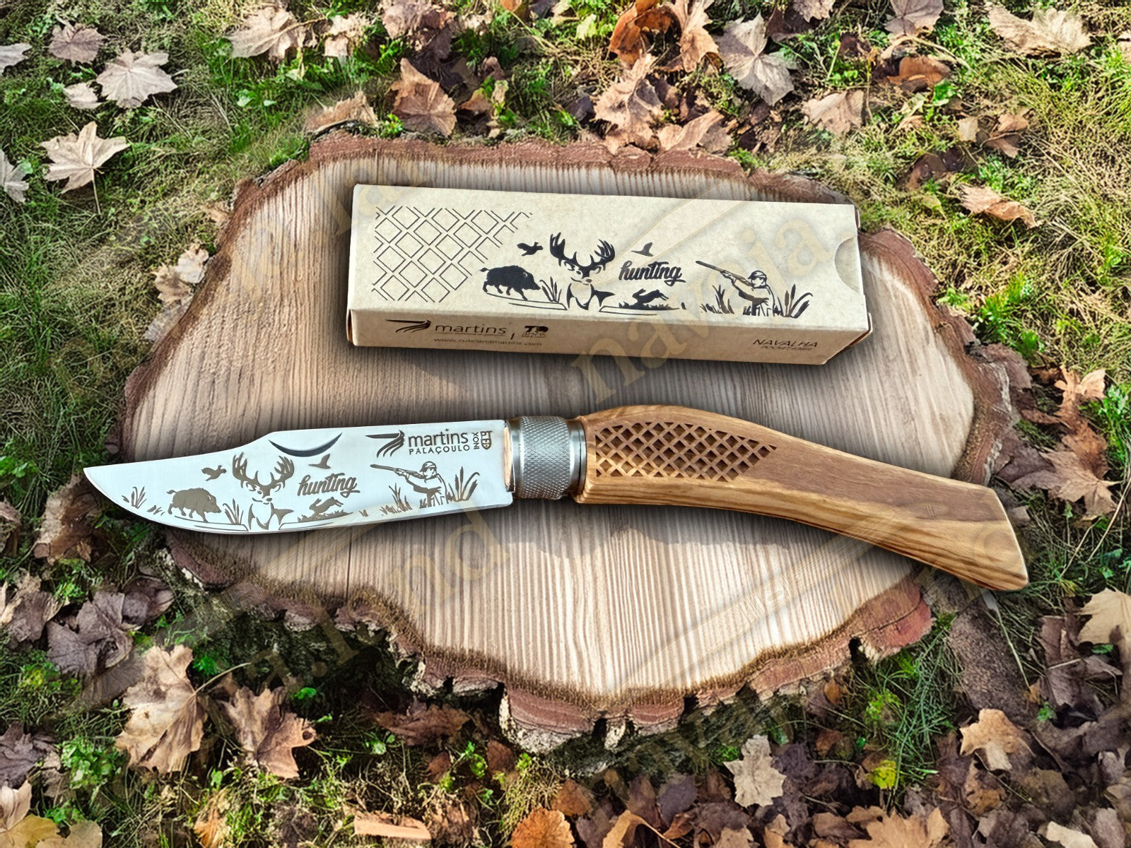 Martins Hunting Caza Folding Knife – 420 Steel 3.5" -Olive Wood Handle Giroblock