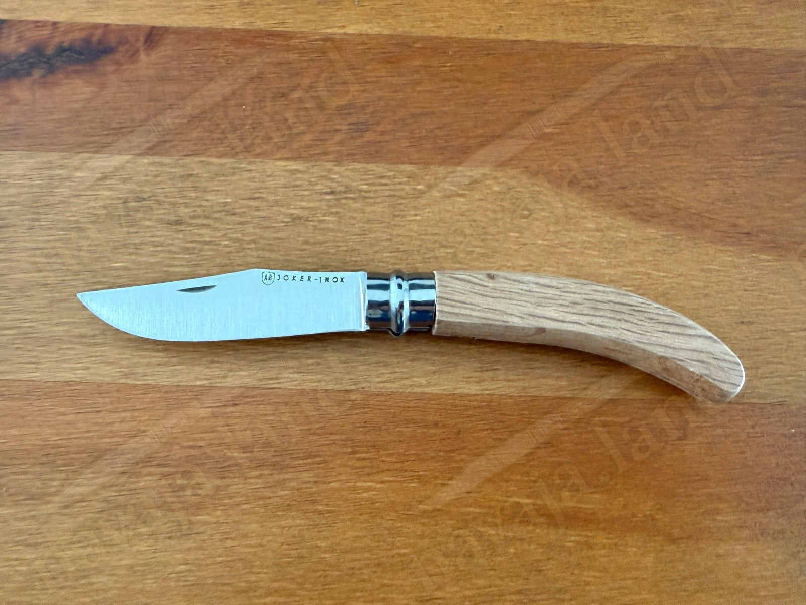 Oak Wood Handle Joker Folding Knife 8 cm (3.15 in) Blade with Viroblock Lock