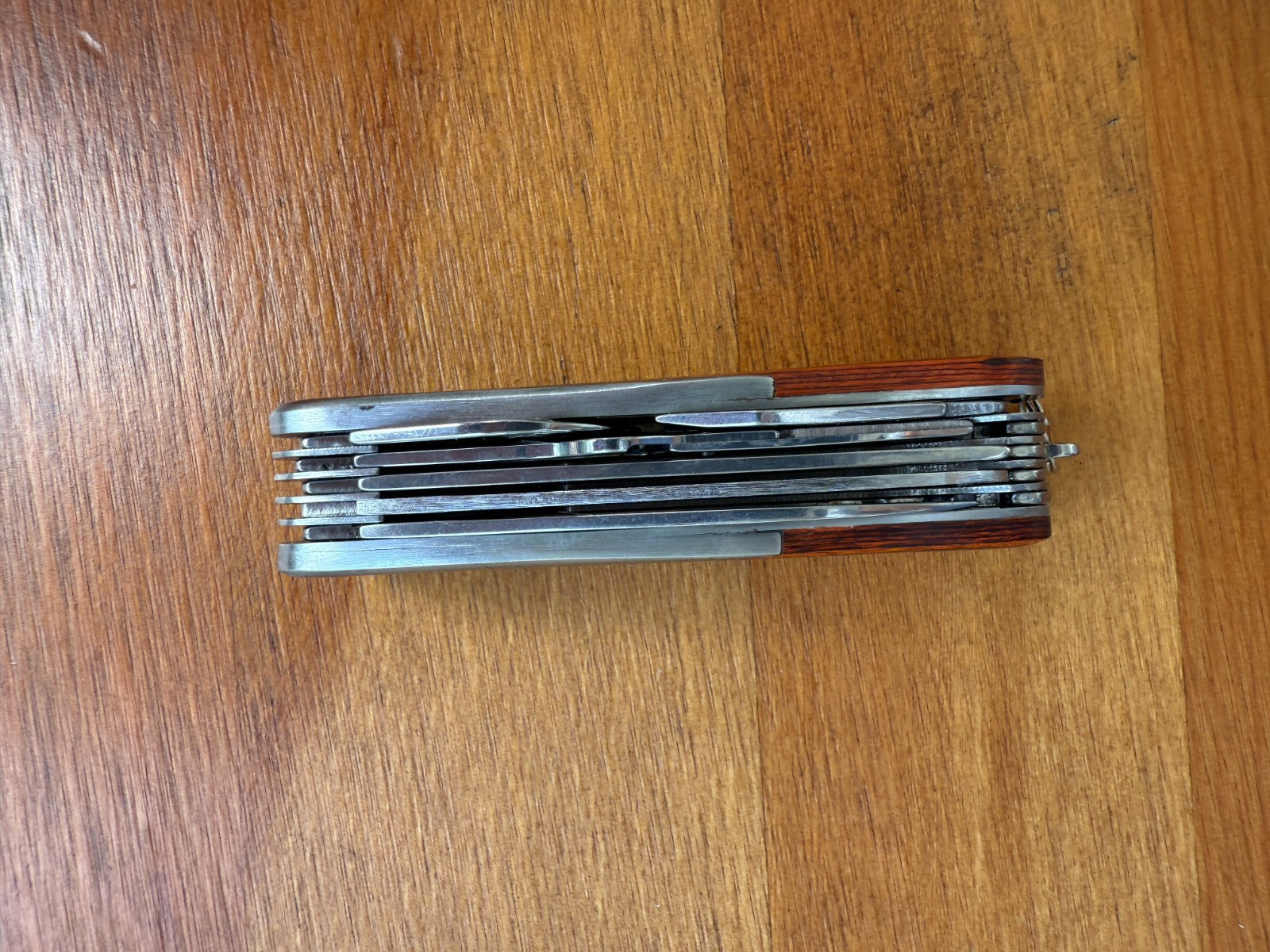 Multitool 14 Uses Pocket Knife With Nylon Sheath Good Quality Multiuse - Spain