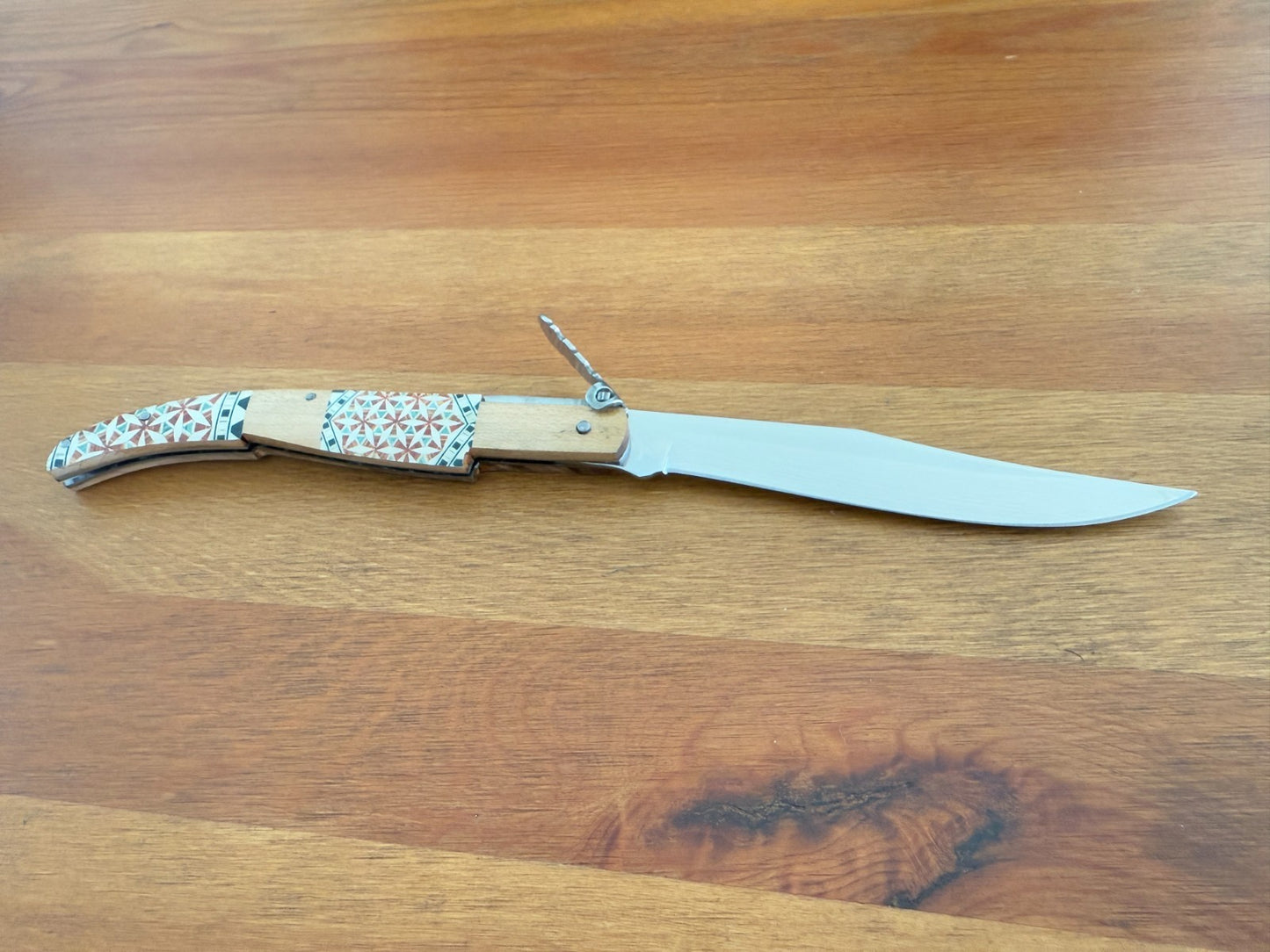4.3" Arabian Style Spanish Navaja with Ratchet Pocket Knife Maple Wood Handle