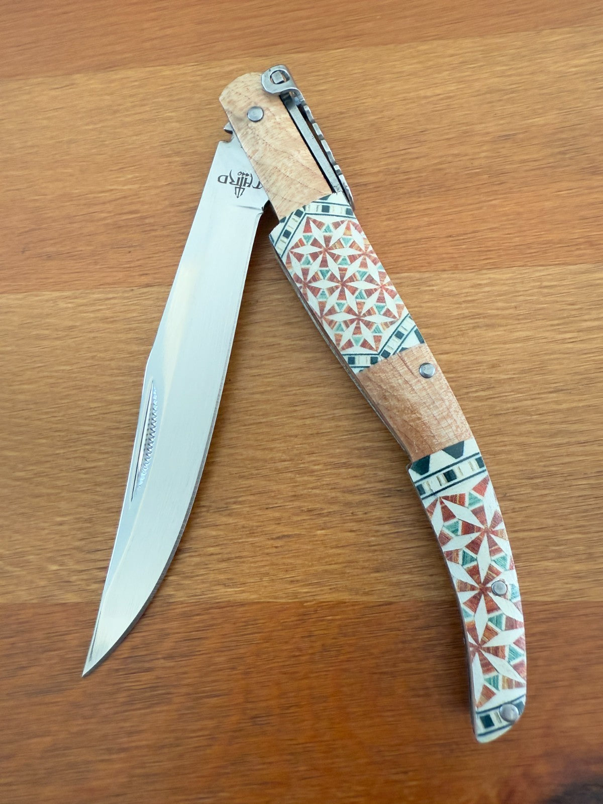 4.3" Arabian Style Spanish Navaja with Ratchet Pocket Knife Maple Wood Handle