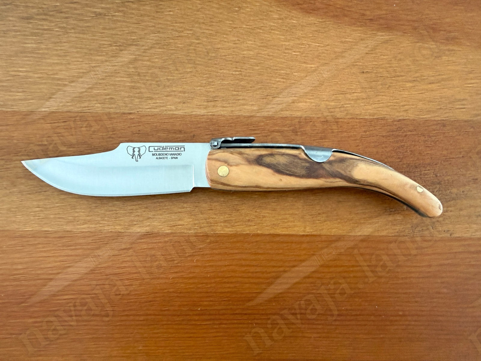 Cudeman Albaceteña 380-L Folding Knife – Olive Wood Handle | Molybdenum Vanadium