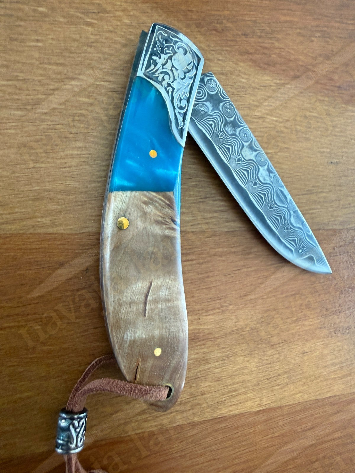 79 Layers Damascus Folding Knife – Ornated Bolster – 7.30 cm (2.87") Blade
