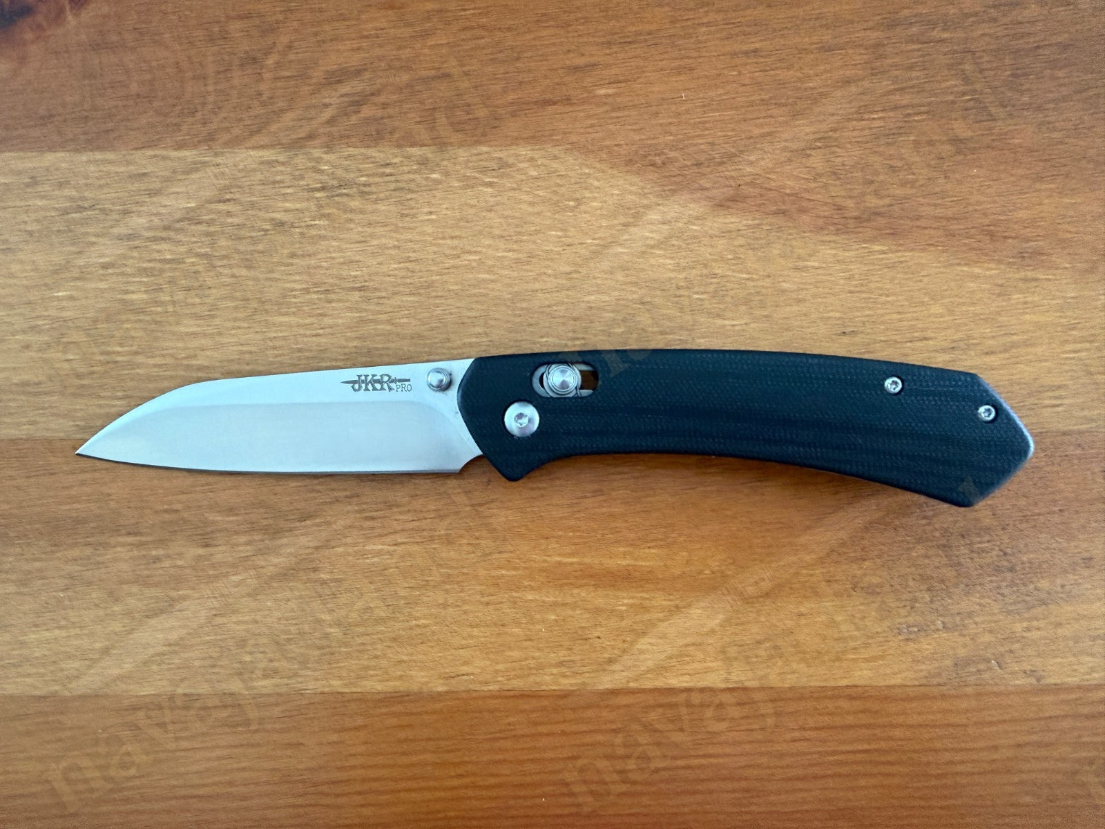 Folding Knife G10 Handle - D2 Steel - 3.4" Blade Axis Lock w/ Presentation Box