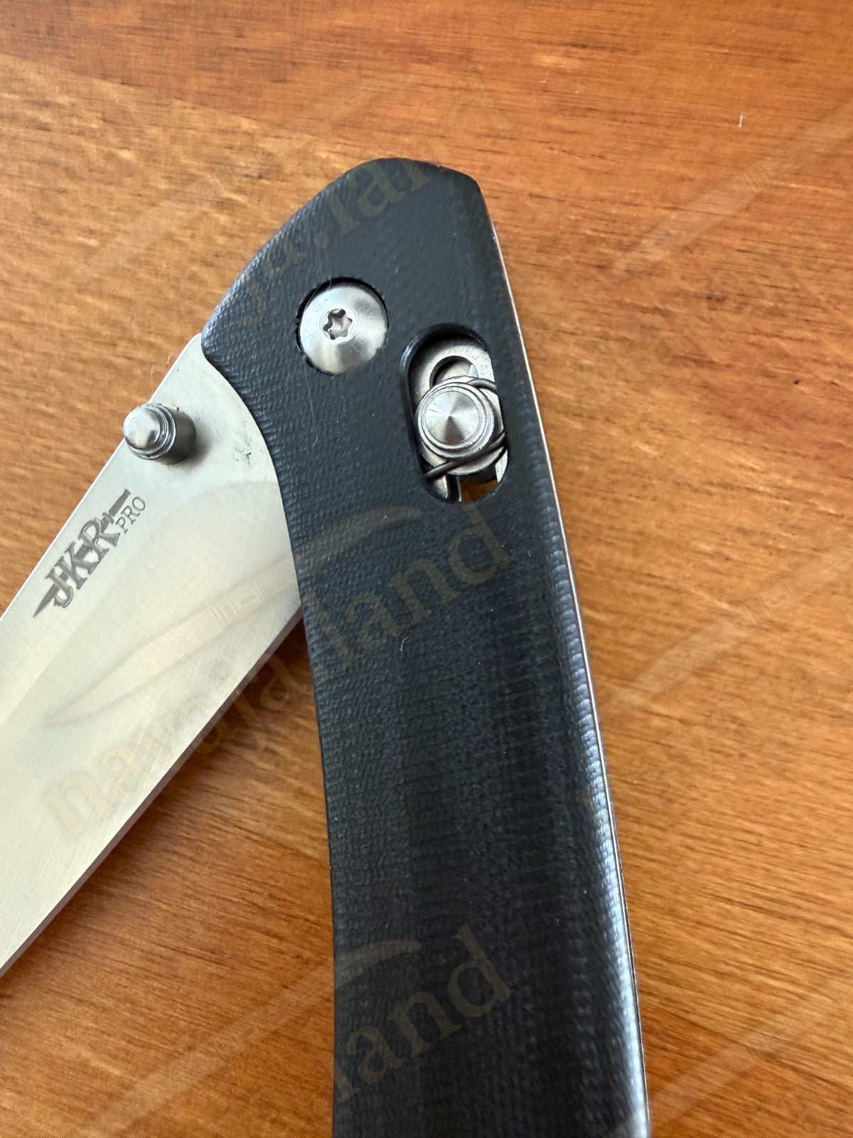 Folding Knife G10 Handle - D2 Steel - 3.4" Blade Axis Lock w/ Presentation Box