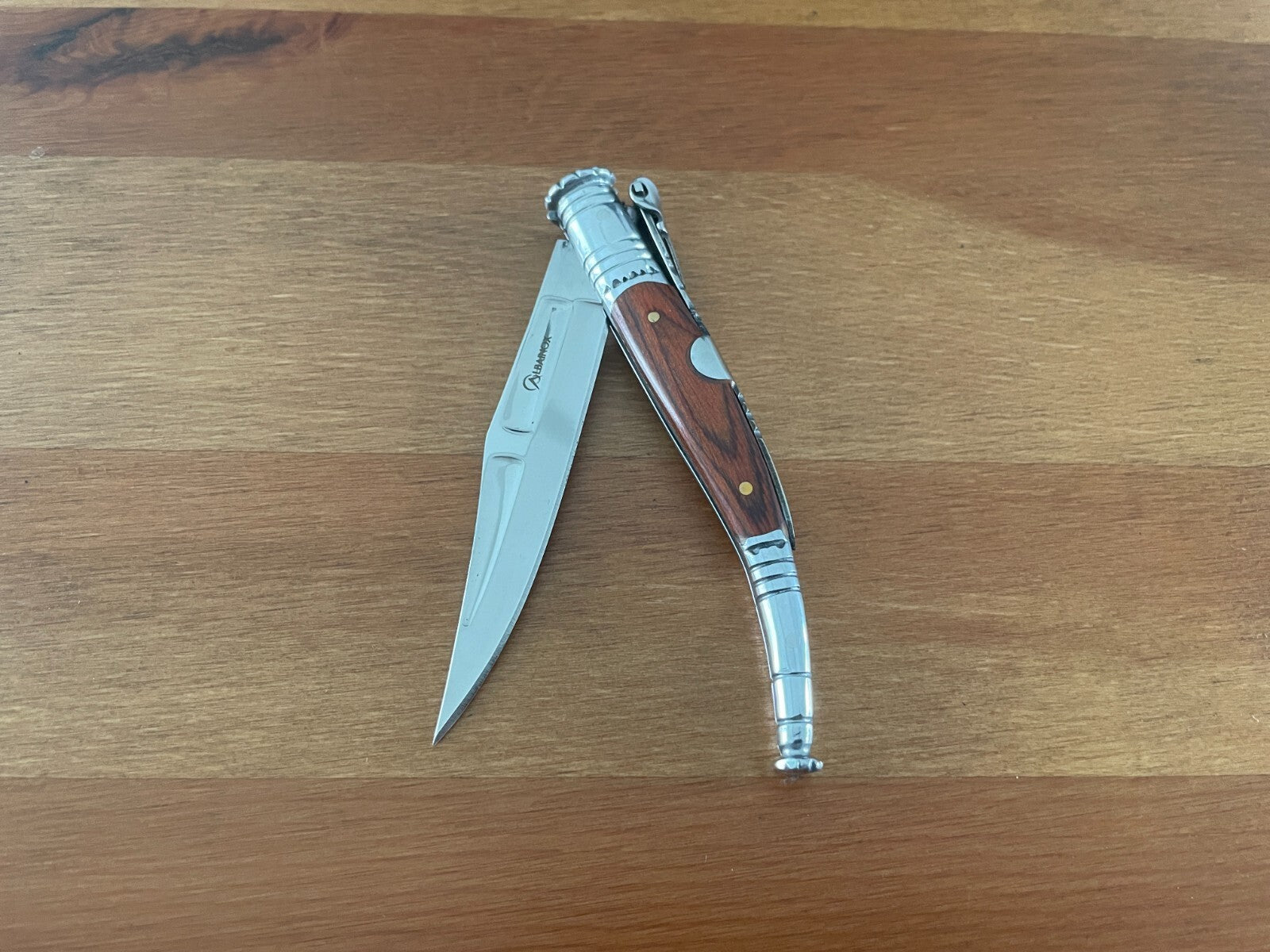 3.34” Spanish Navaja Serrana Folding Pocket Knife Red Wood Stamina Handle