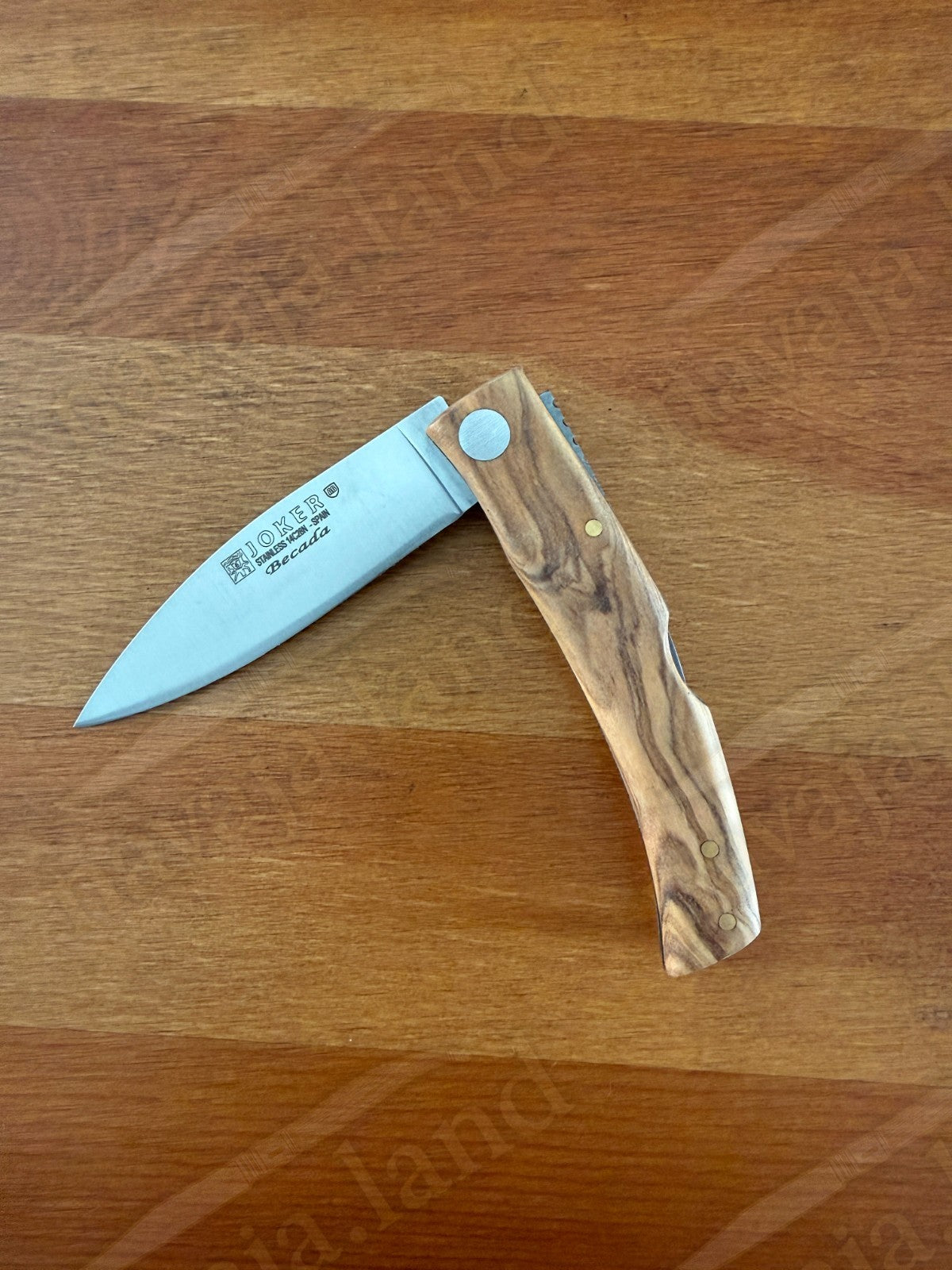 Joker BECADA Knife – 3.15” Sandvik 14C28N Blade | Olive Wood | Lockback - Spain