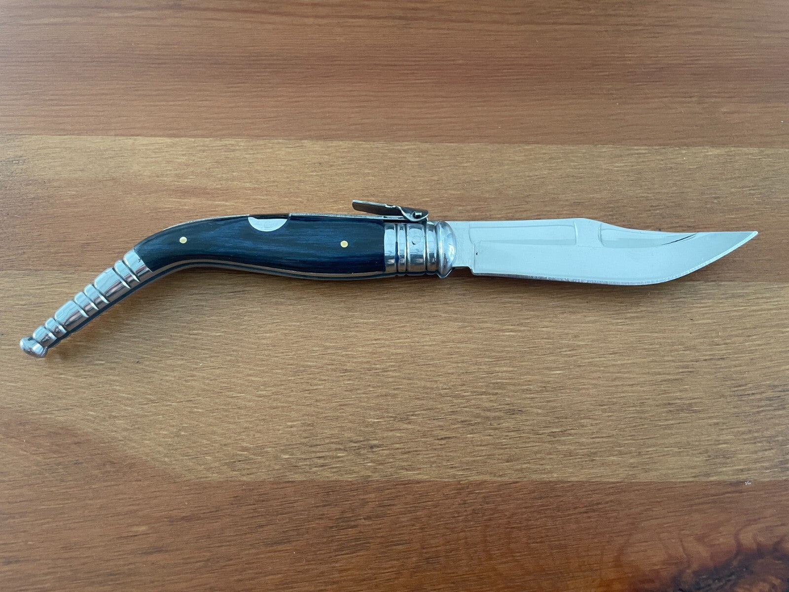 3.9" Spanish Navaja Sevillana Pocket Knife Blue Stamina Wood Scales with Ratchet