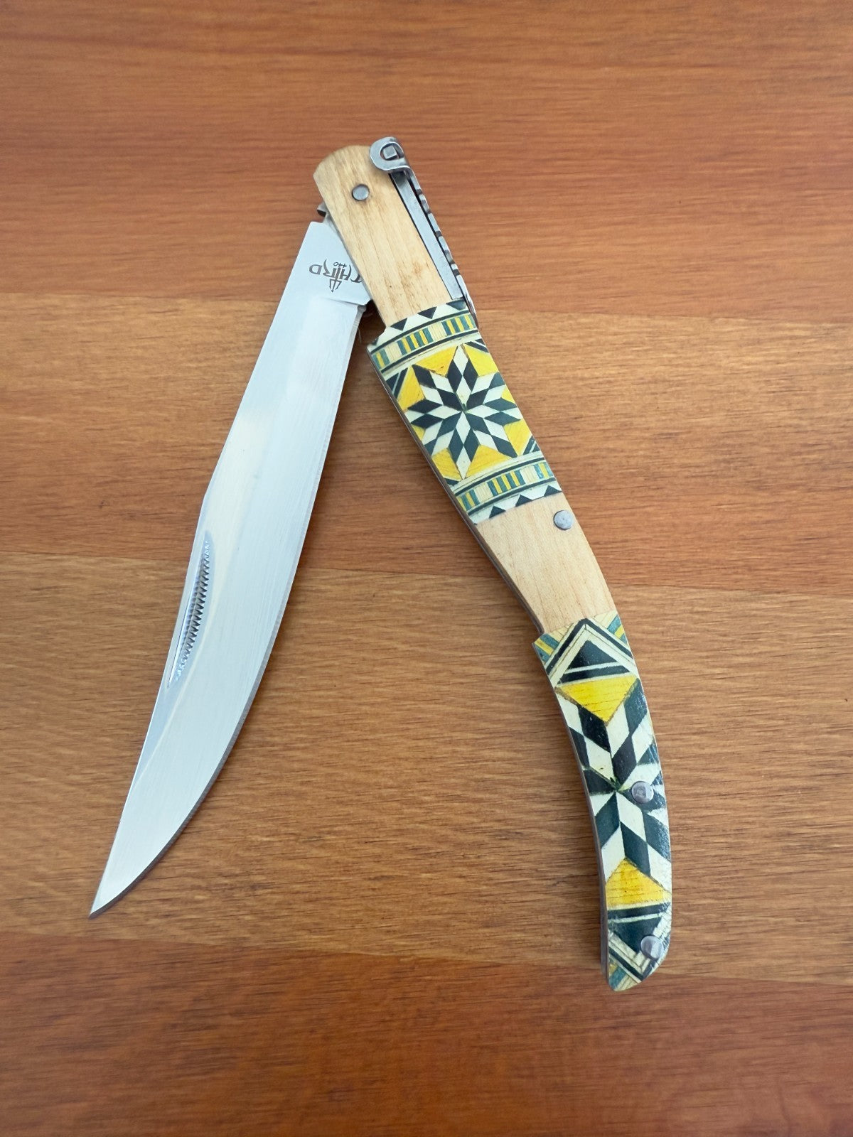 5" Arabian Style Spanish Navaja with Ratchet Pocket Knife Maple Wood Handle