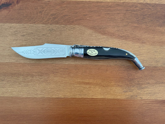 3.6" Classic Luxury Spanish Navaja with Decorated Blade and Bullhorn Scales